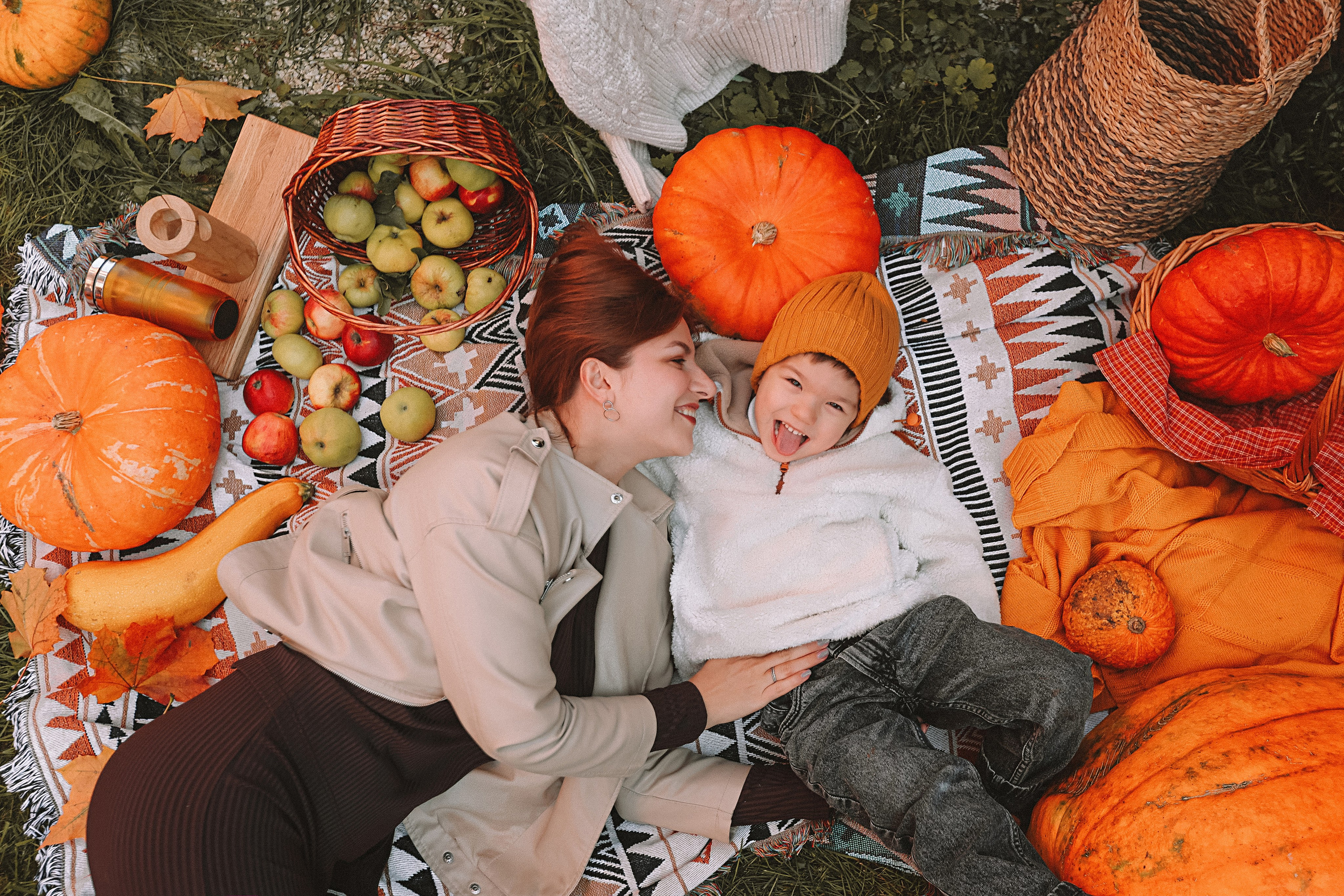Тыквы. Семейный фотограф Тюмень, фотограф на роды Салмина Мария