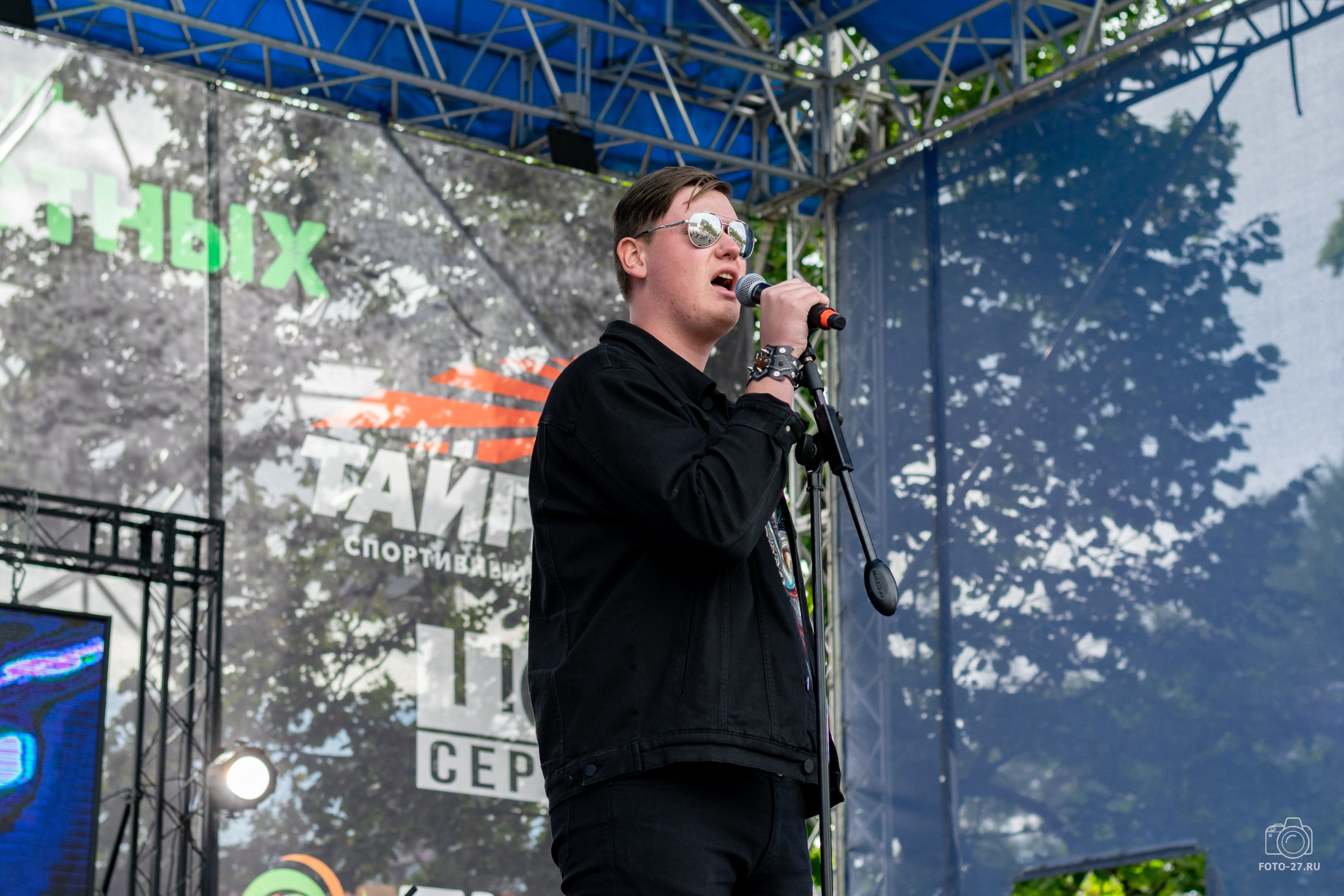 Антон Курдюмов фотограф в Хабаровске Рина Курдюмова фото27 foto27 Антон Дорофеев репортажный репортаж документалист Тони и Рина фотосоздатели Международный фестиваль Рок в защиту животных Хабаровск