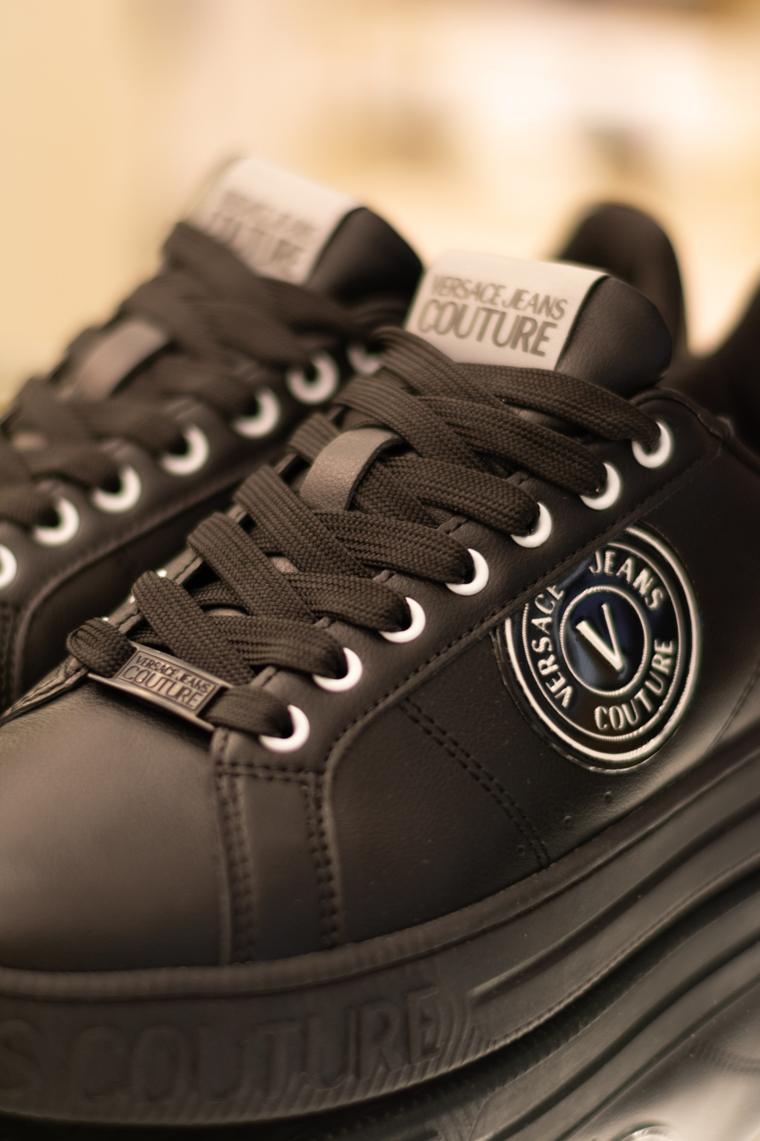 Для организаций. Предметная фотосессия для обувного магазина Capsula. Фотограф/видеограф Богдан Голованов