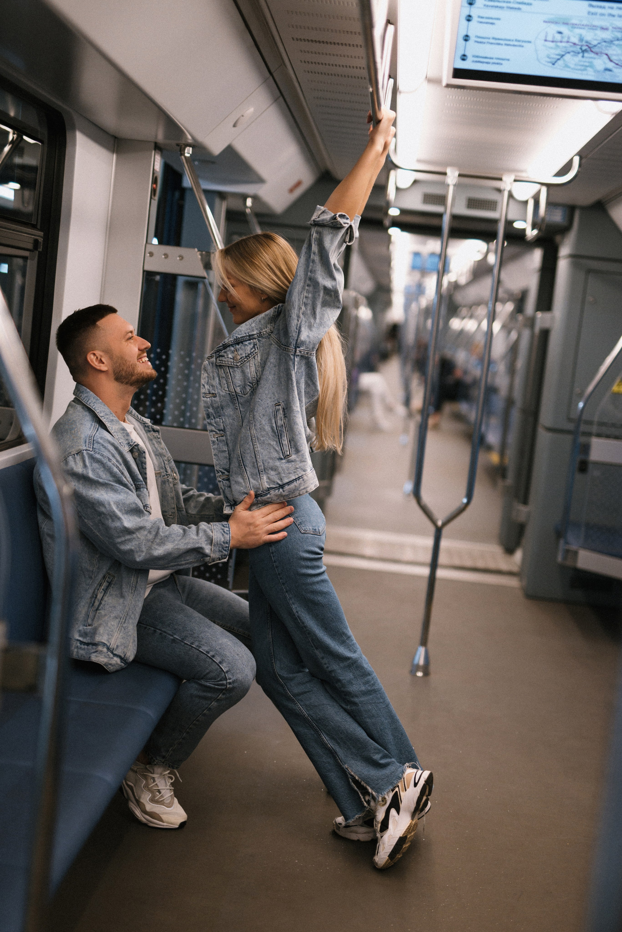 Пройдусь мурашками прямо по нам…. Свадебный фотограф в Минске и Санкт-Петербурге Вероника Аксенова