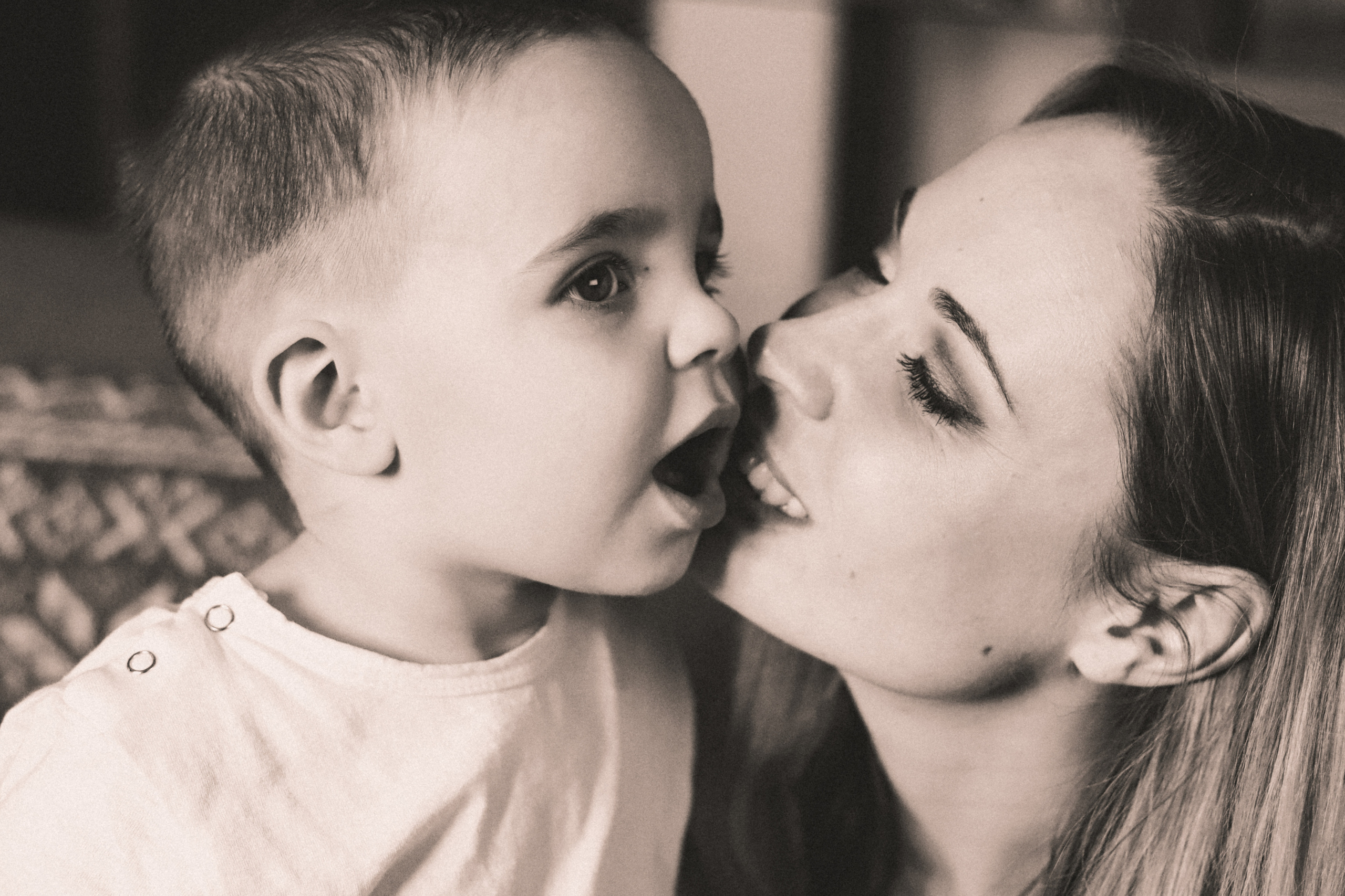 Домашняя фотосессия Веры и Марка. Фотограф Химки Анна Татарских