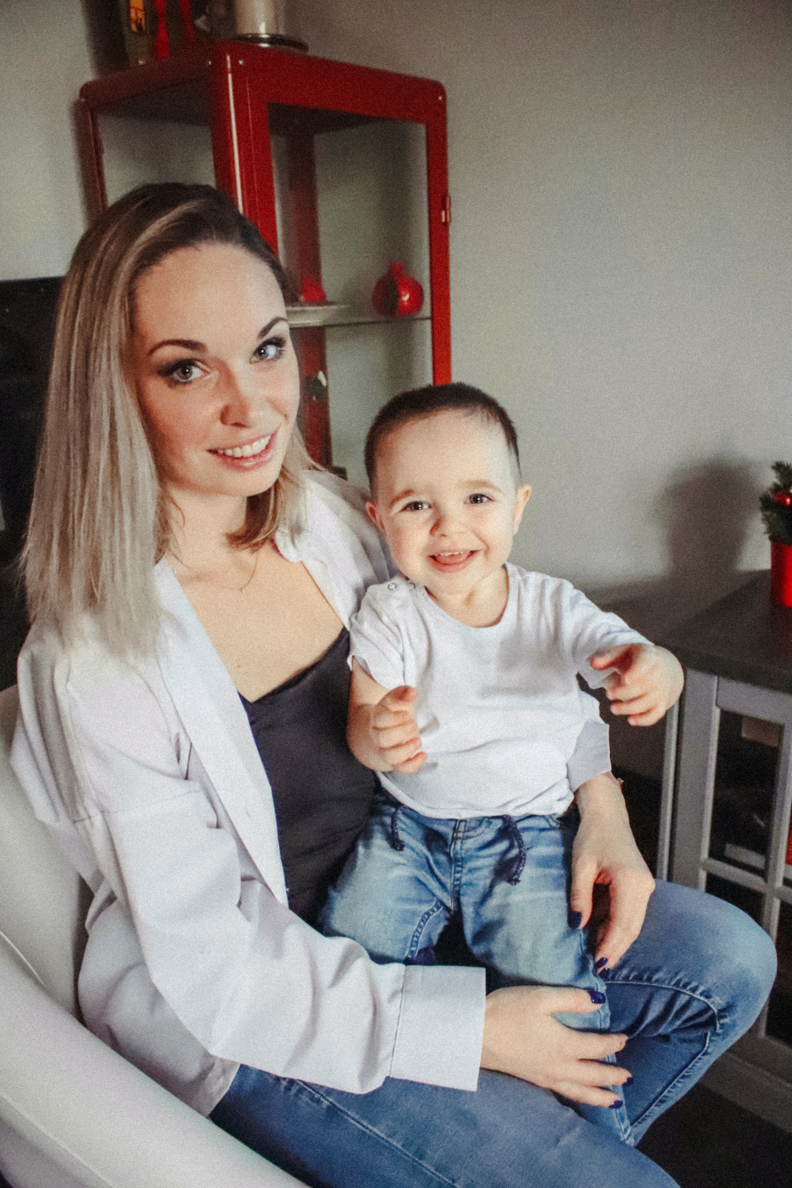 Домашняя фотосессия Веры и Марка. Фотограф Химки Анна Татарских