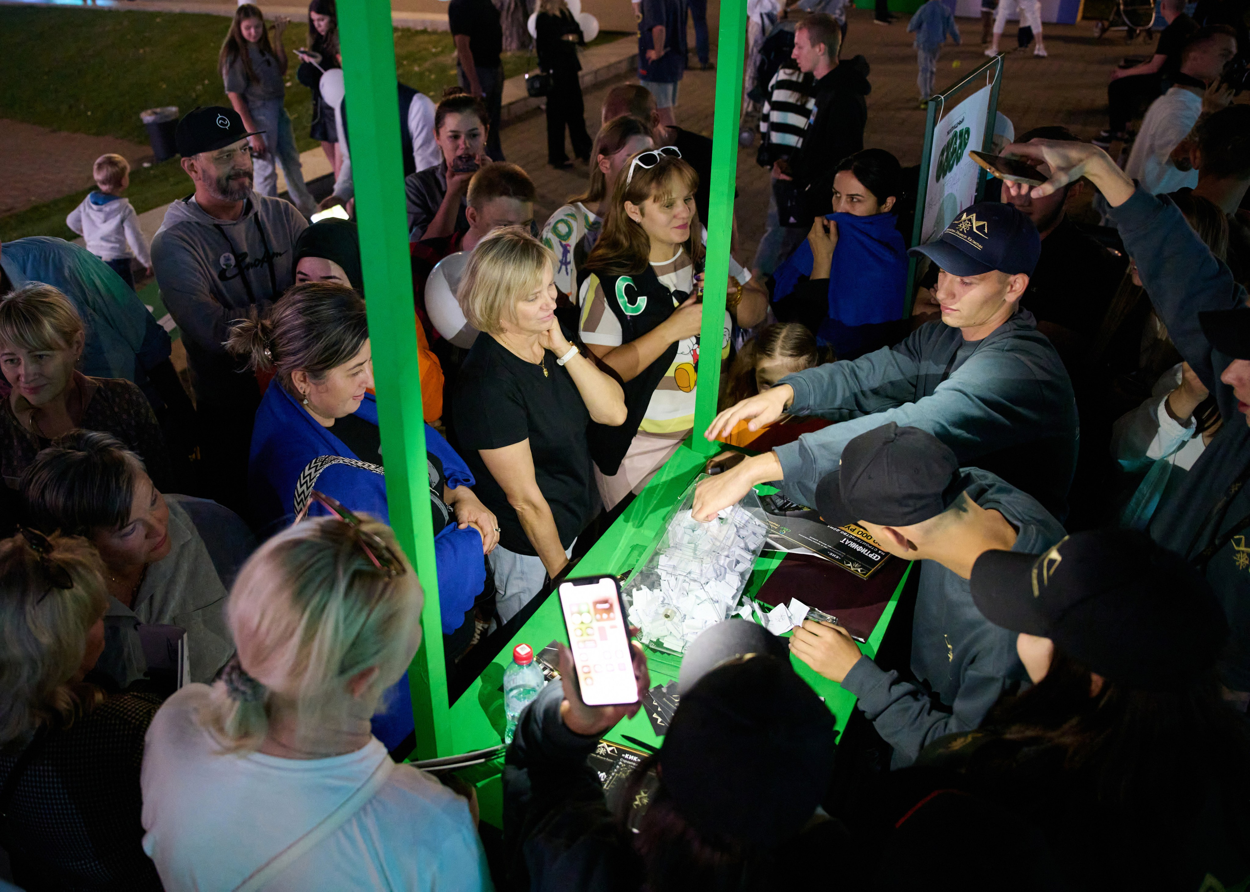 СБЕР базар на Театральной площади. Студия событий ДЕЙЗИ. Организация мероприятий. Свадебное агентство в Ростове-на-Дону. Свадебный организатор. Организация свадьбы под ключ