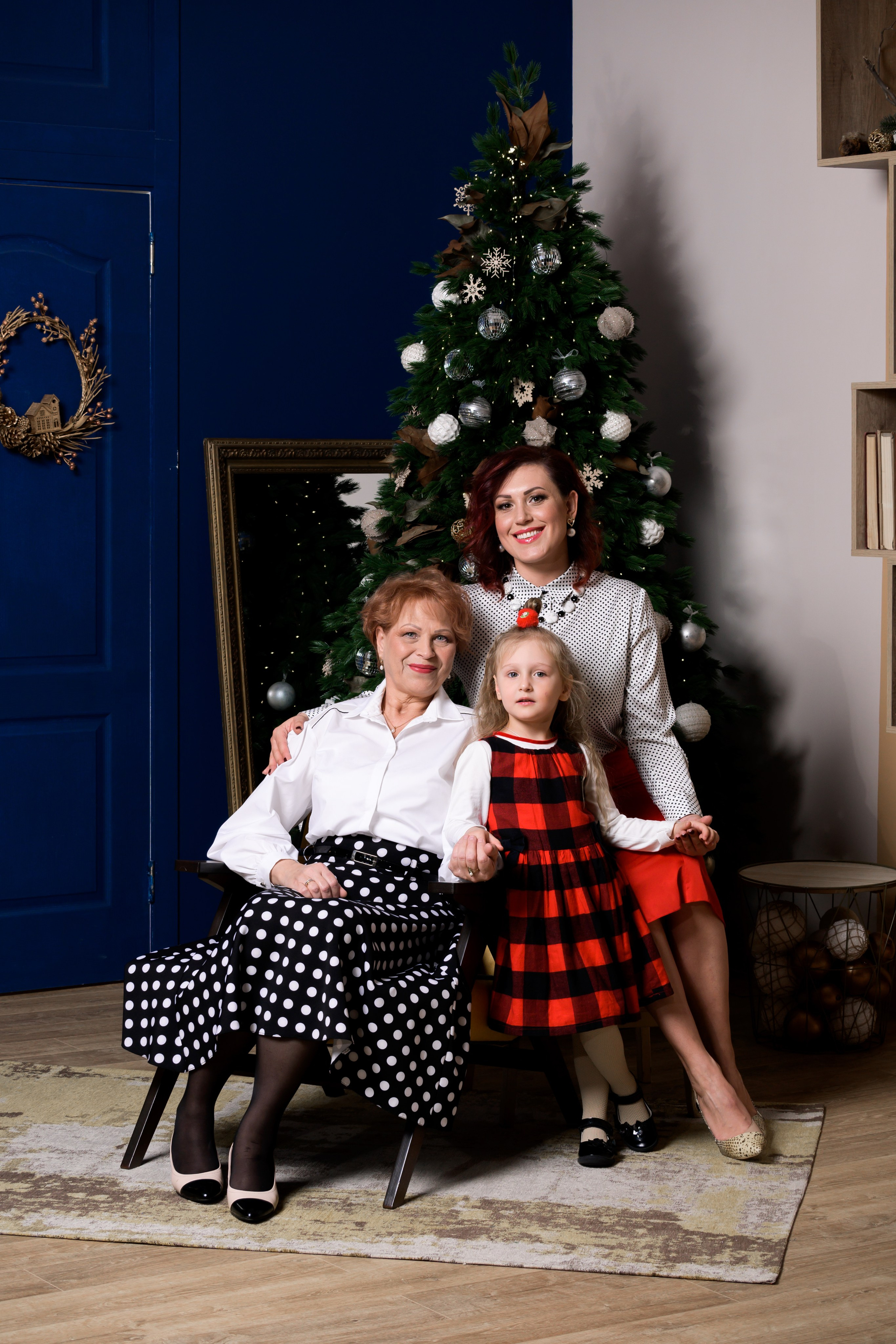 Olya and the family. Fotograf Dmitrii Donets