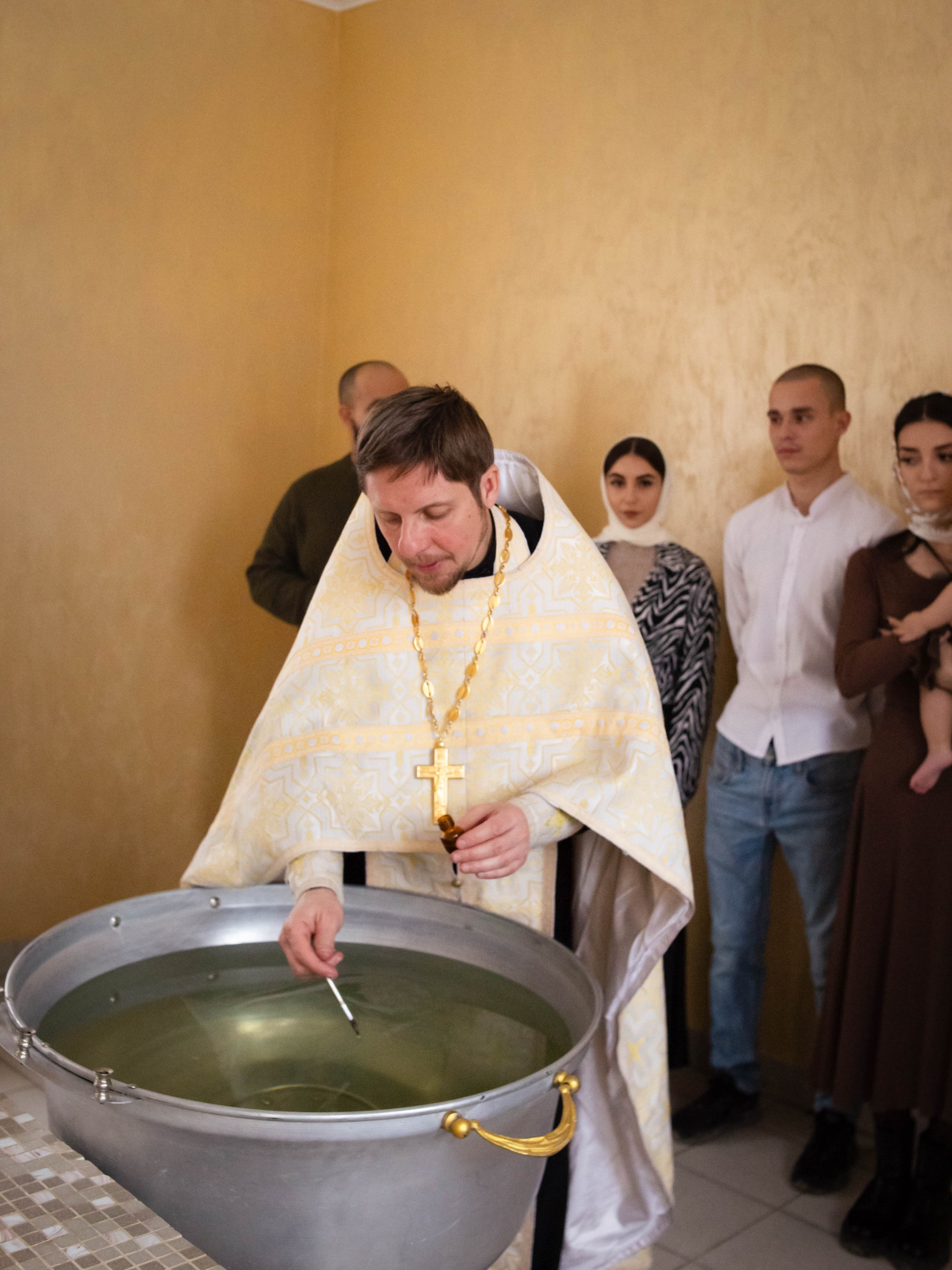 Крещение Эмира. Семейный фотограф Софи Симакова в Волгограде и Волжском