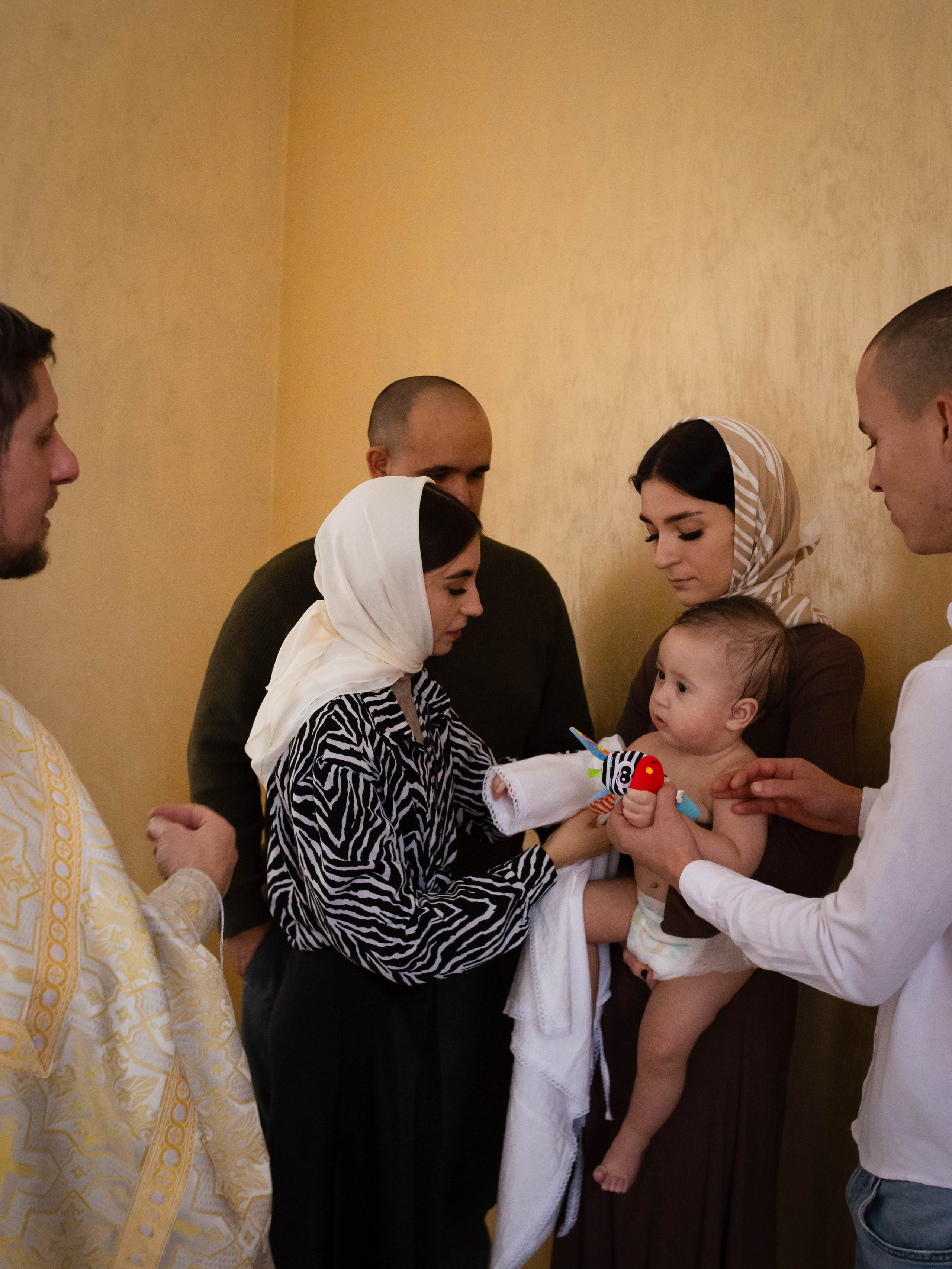 Крещение Эмира. Семейный фотограф Софи Симакова в Волгограде и Волжском