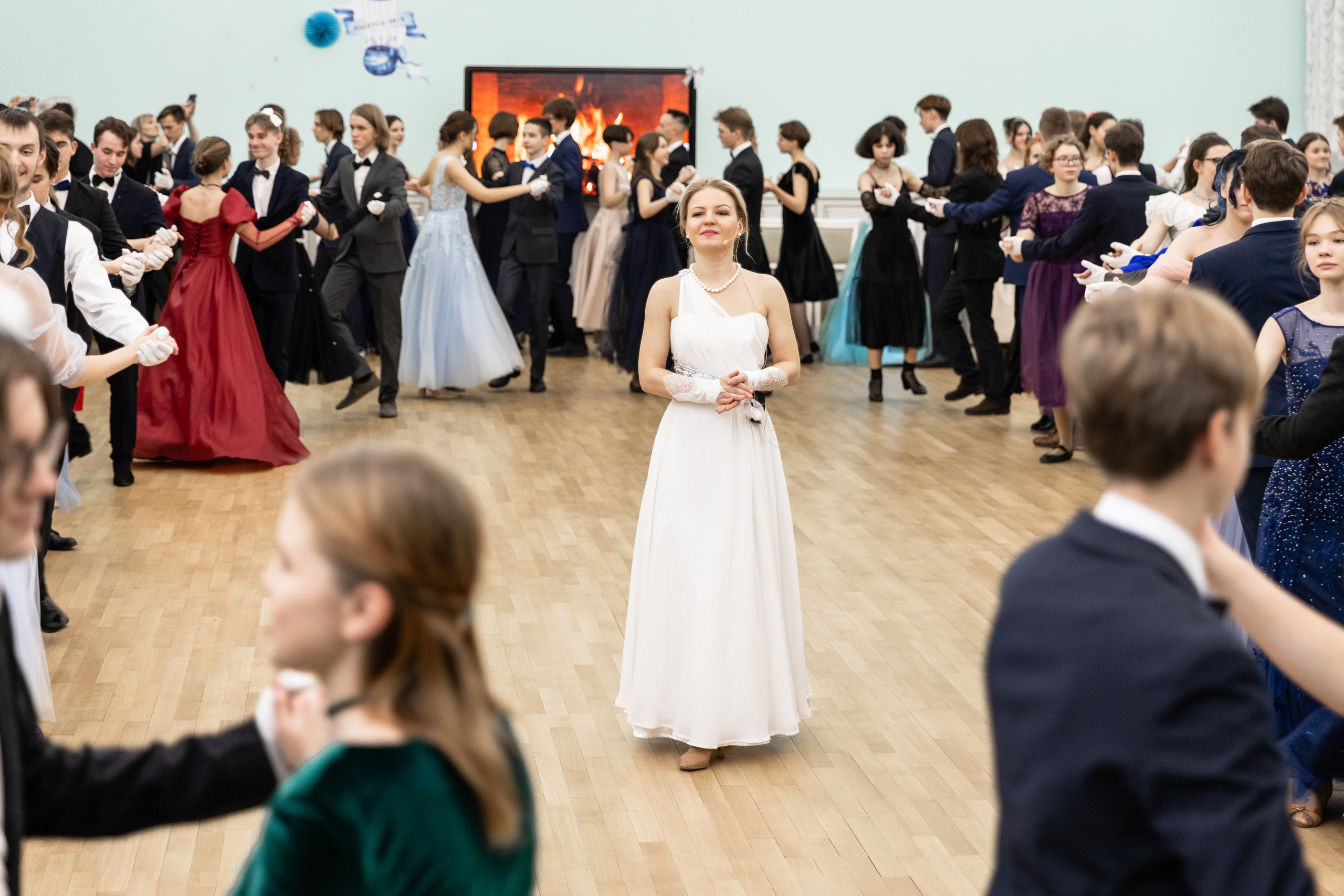 Новогодний бал в тридцадке. Евгения Стриженова — репортажный фотограф в Санкт-Петербурге