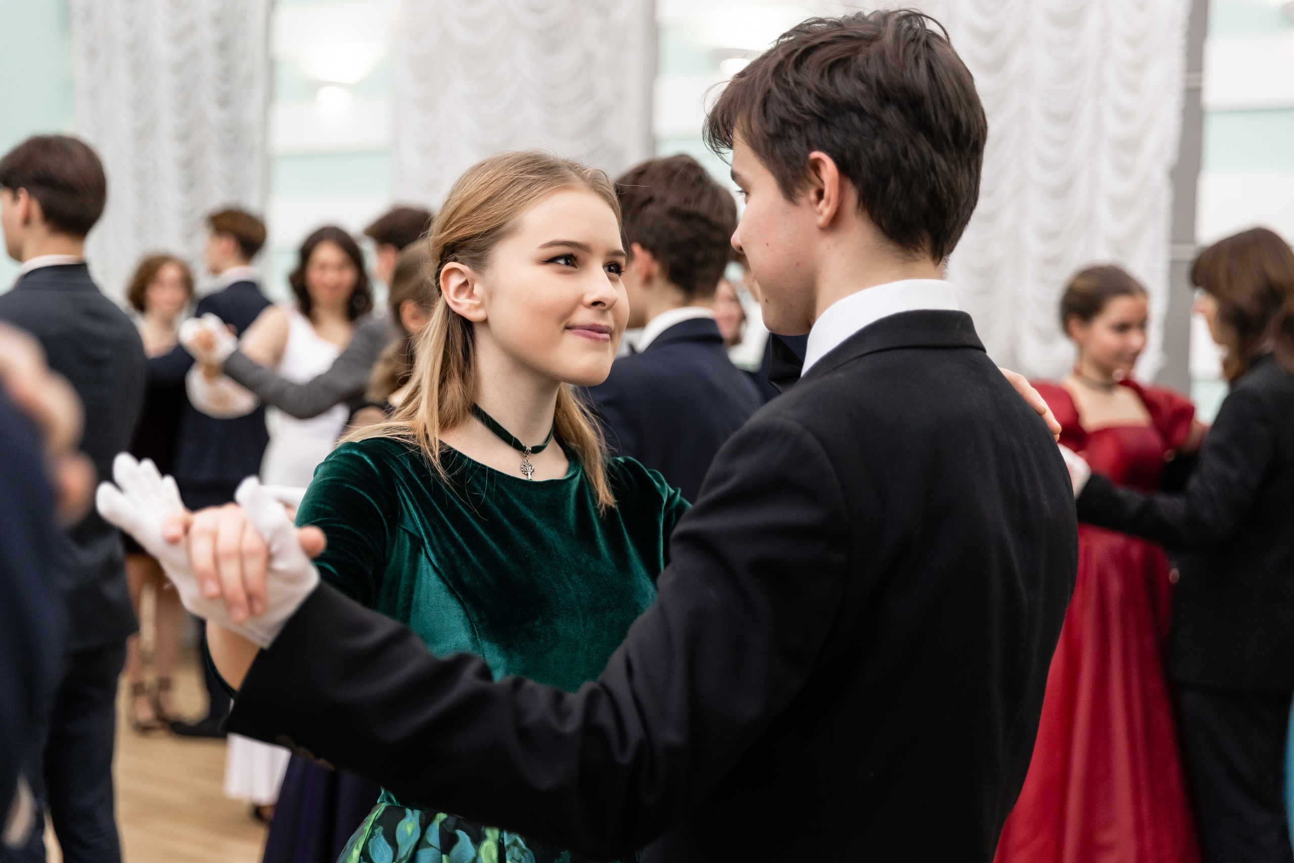 Новогодний бал в тридцадке. Евгения Стриженова — репортажный фотограф в Санкт-Петербурге