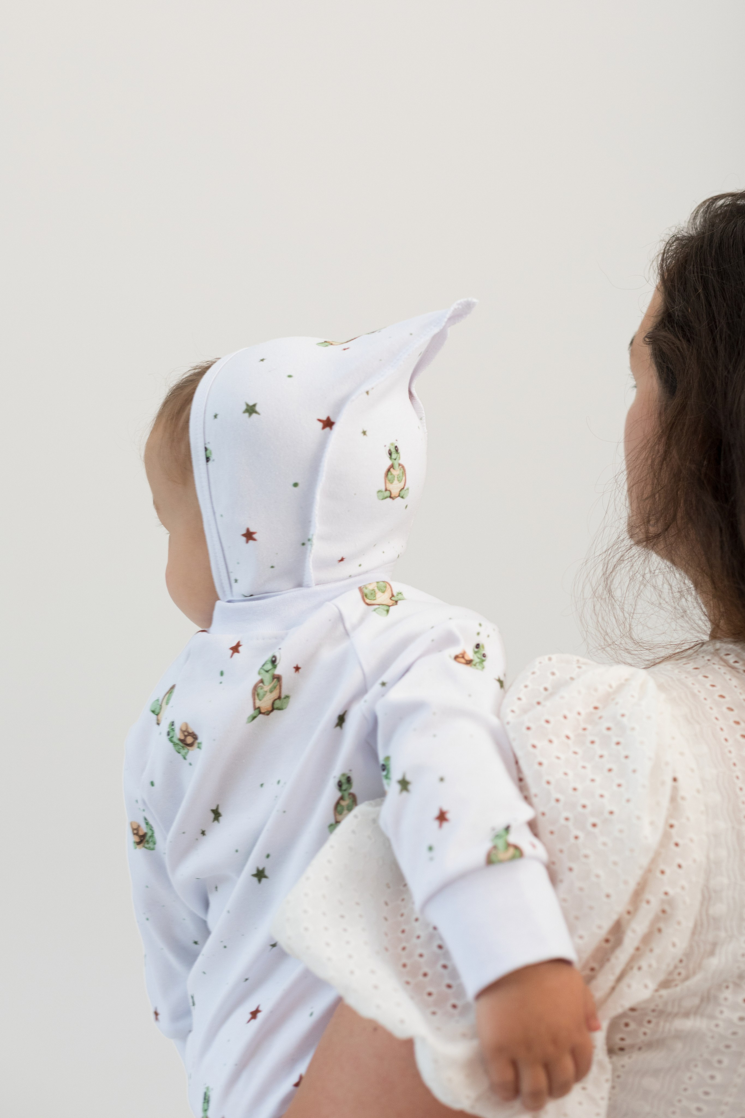 Фотосессия одежды для новорожденных детей. Детский и контент фотограф Надя Волкова Санкт-Петербург