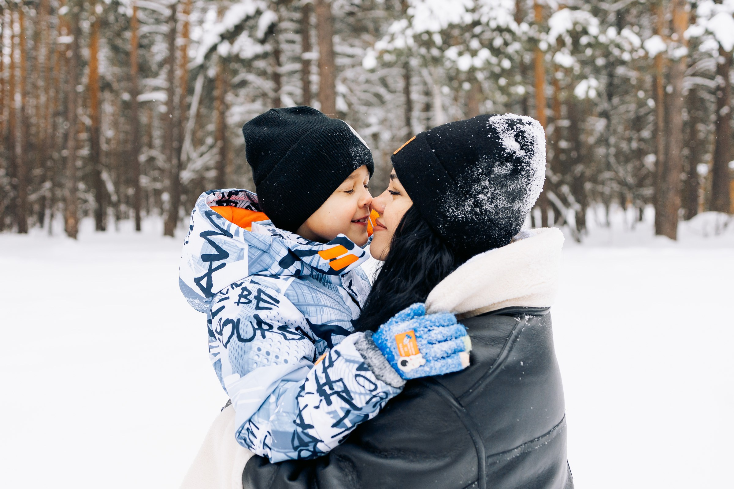 В зимнем лесу. Семейный Фотограф в Москве Евгения Симоненко
