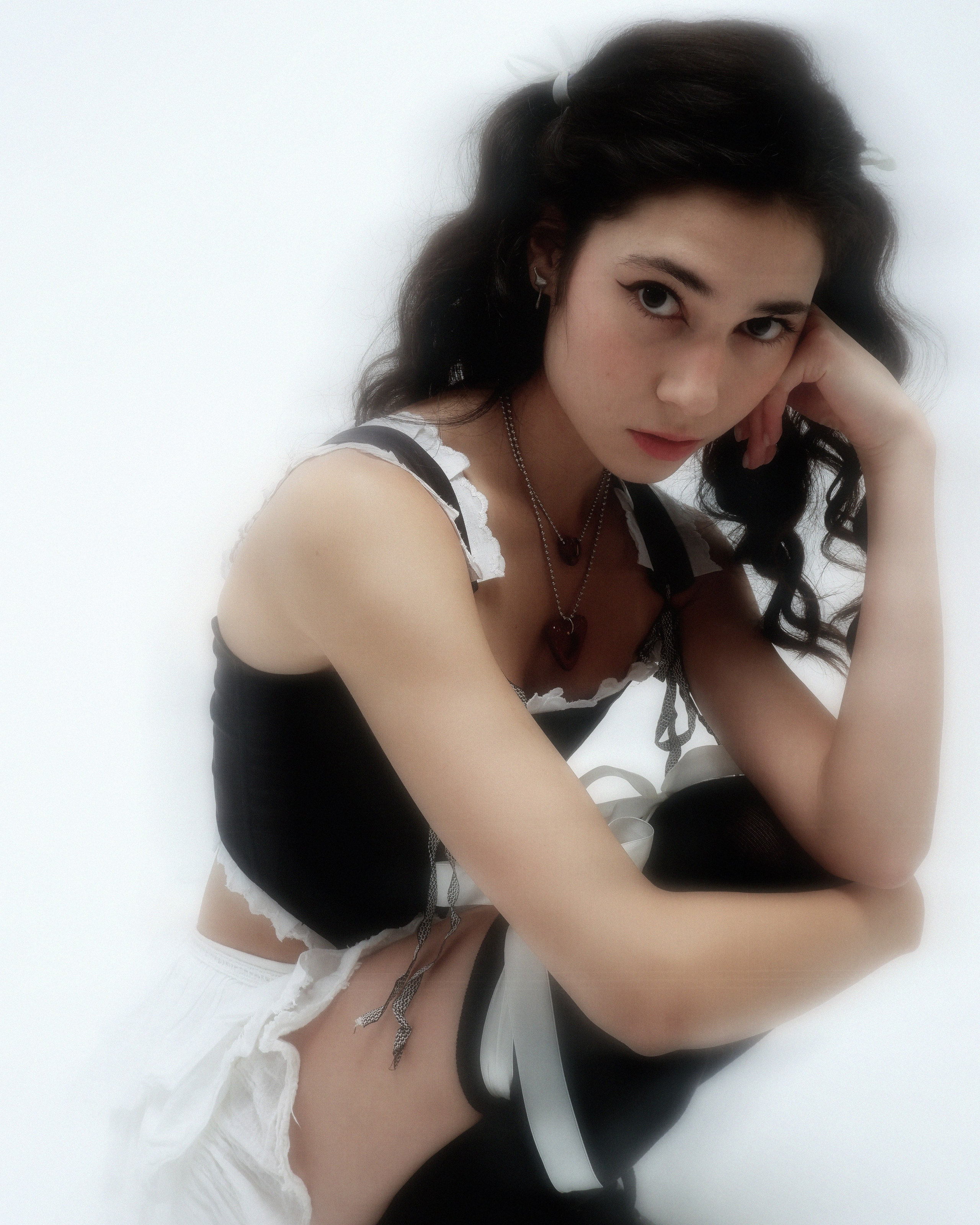 QLING.STUDIOxWISMMIND. ANNA — PHOTOGRAPHER