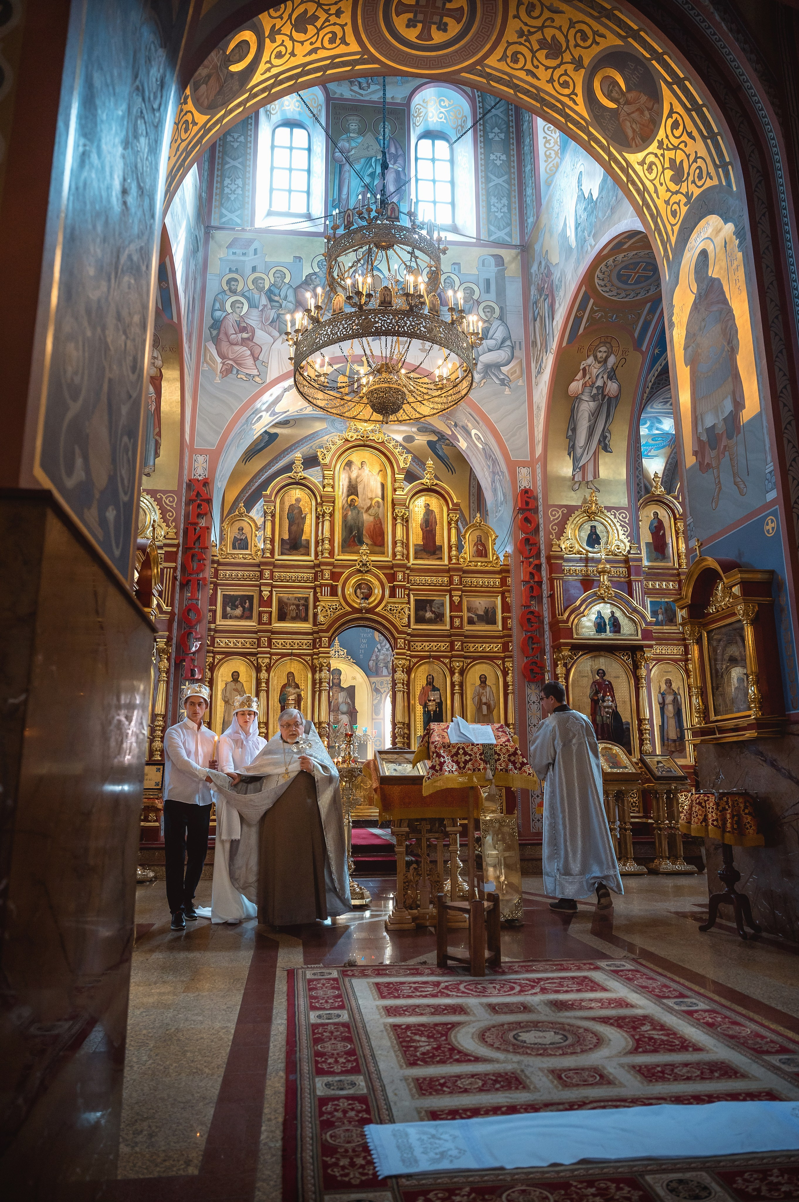 Фотограф на таинство венчания в Краснодаре. Фотограф и видеограф на крещение, венчание, Краснодар