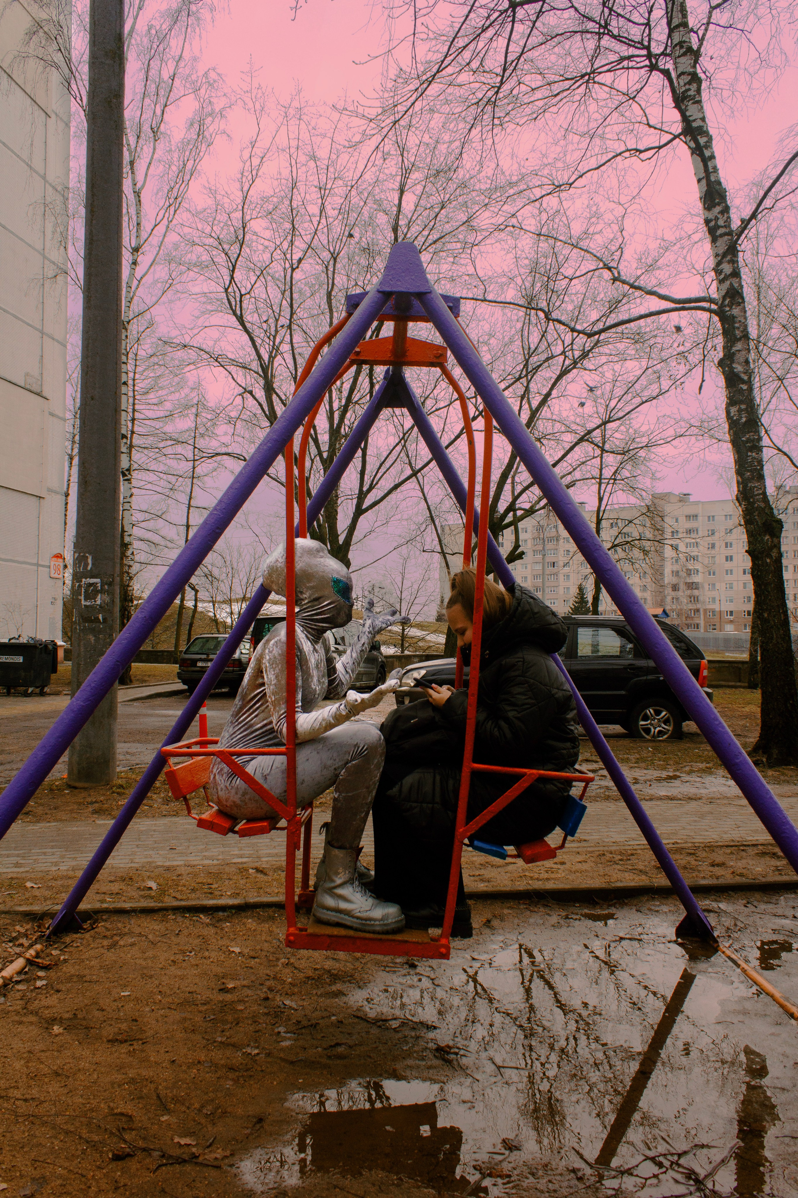 Привет, земляне