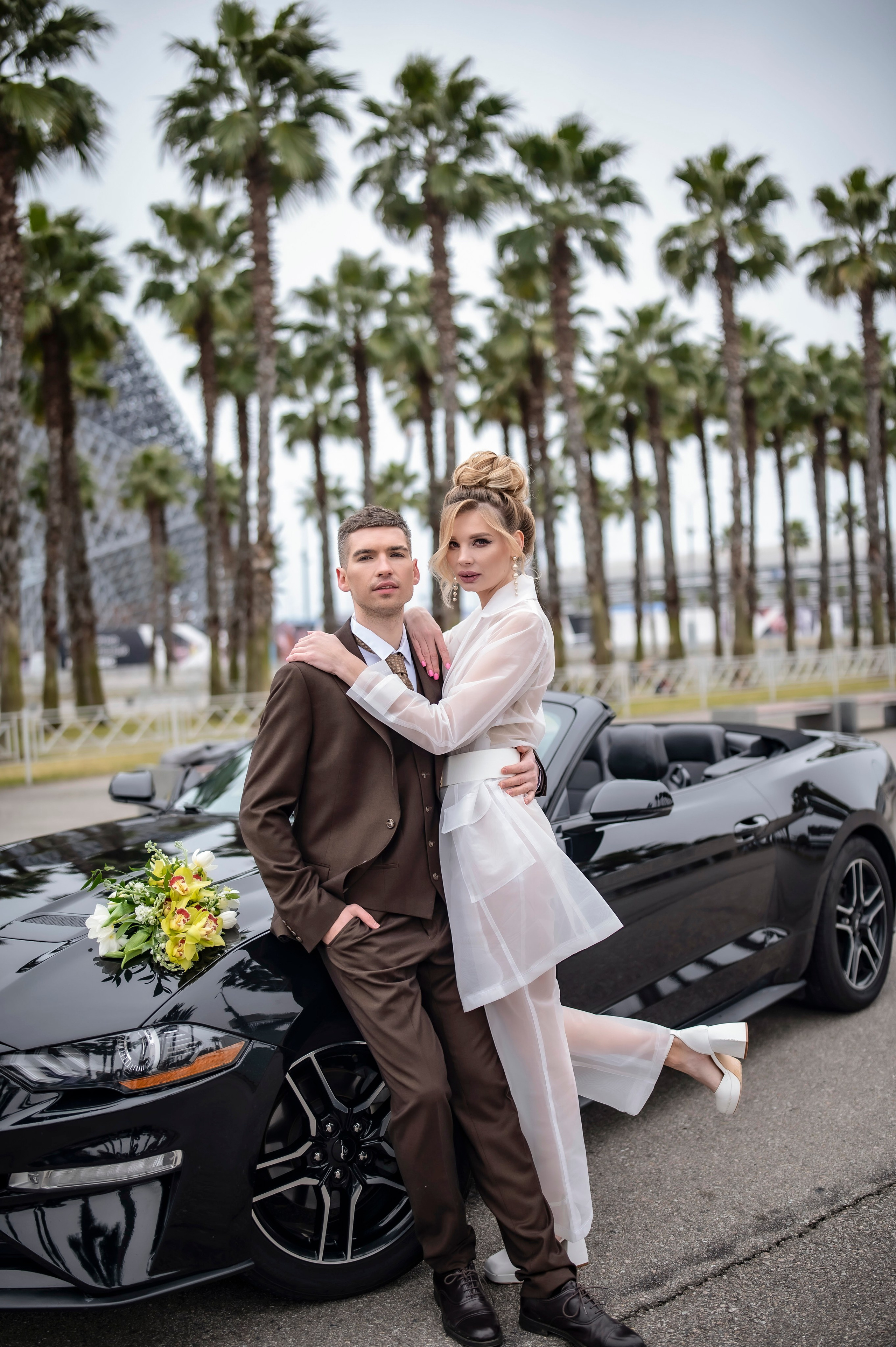 Свадьба в аллее пальм. Наталья Слесаренко фотограф в Сочи