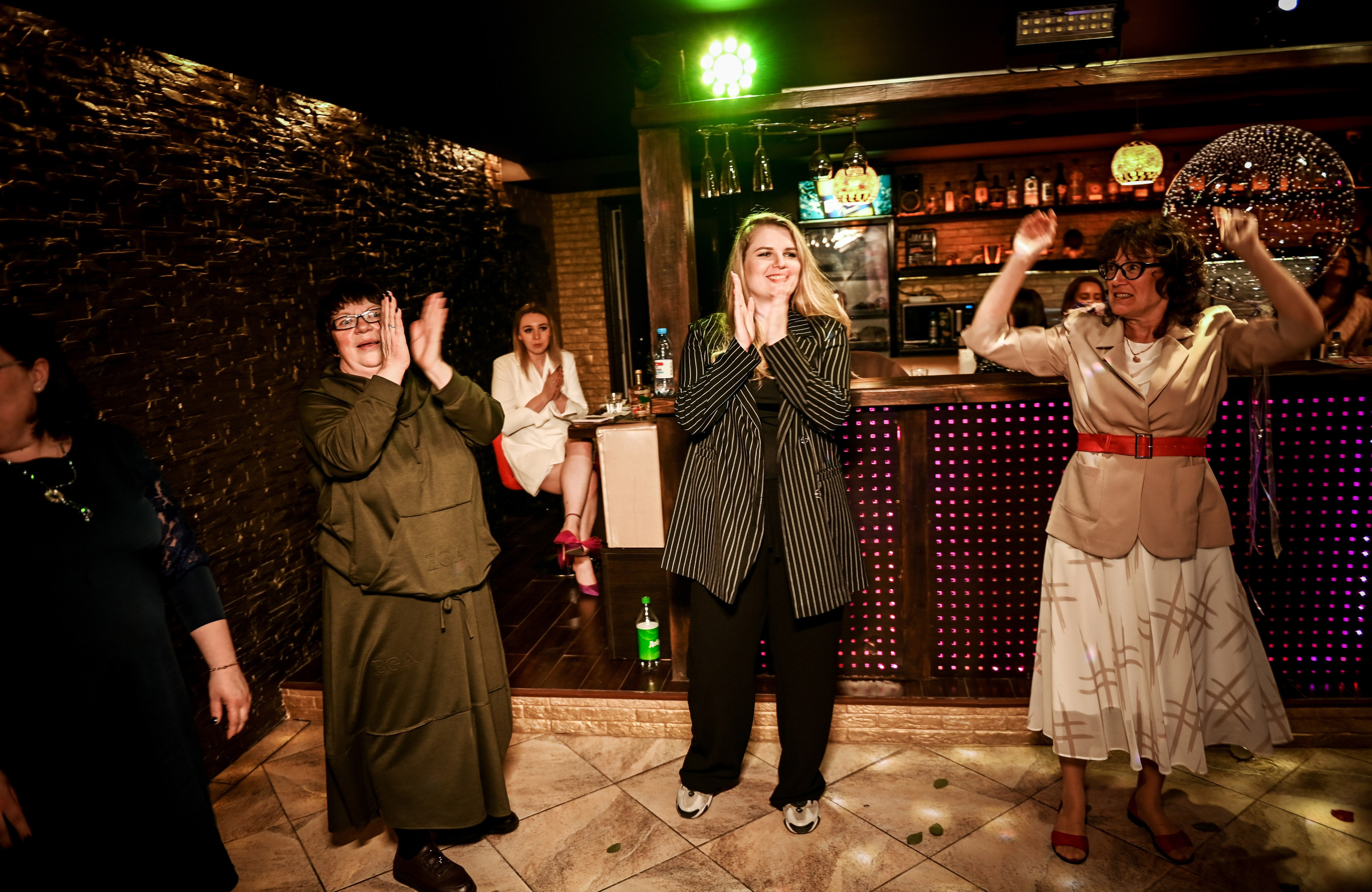 День рождения. Свадебный, семейный, детский, контент фотограф в Омске Максим Ильин