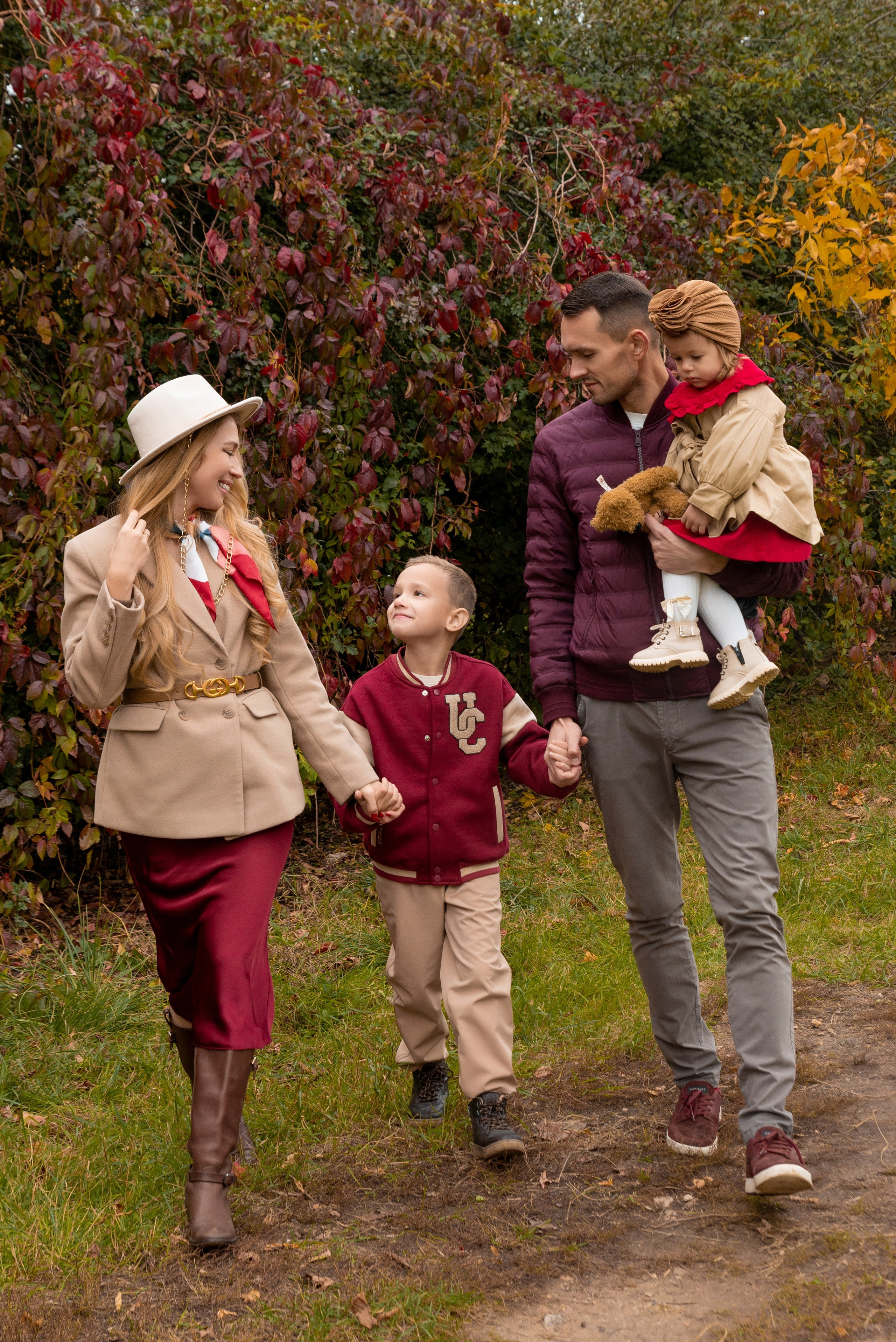 Семья Ксенофонтовых. Портретный фотограф в г. Москва Солнцево Яковлева Анастасия