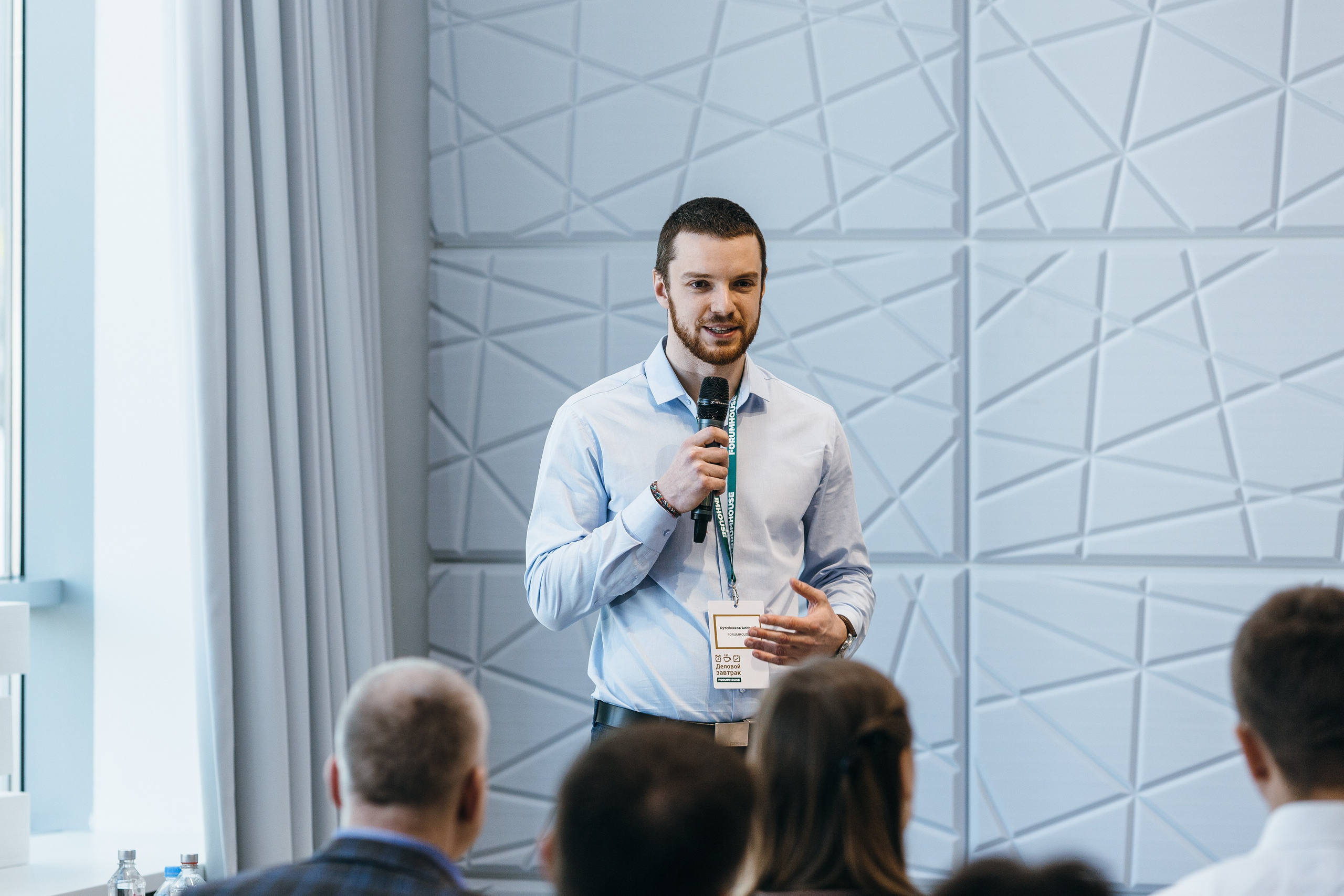 Фотограф на конференции в Москве, заказать услуги профессиональной фотосъёмки — Цены, стоимость услуг фотосъёмки конференций