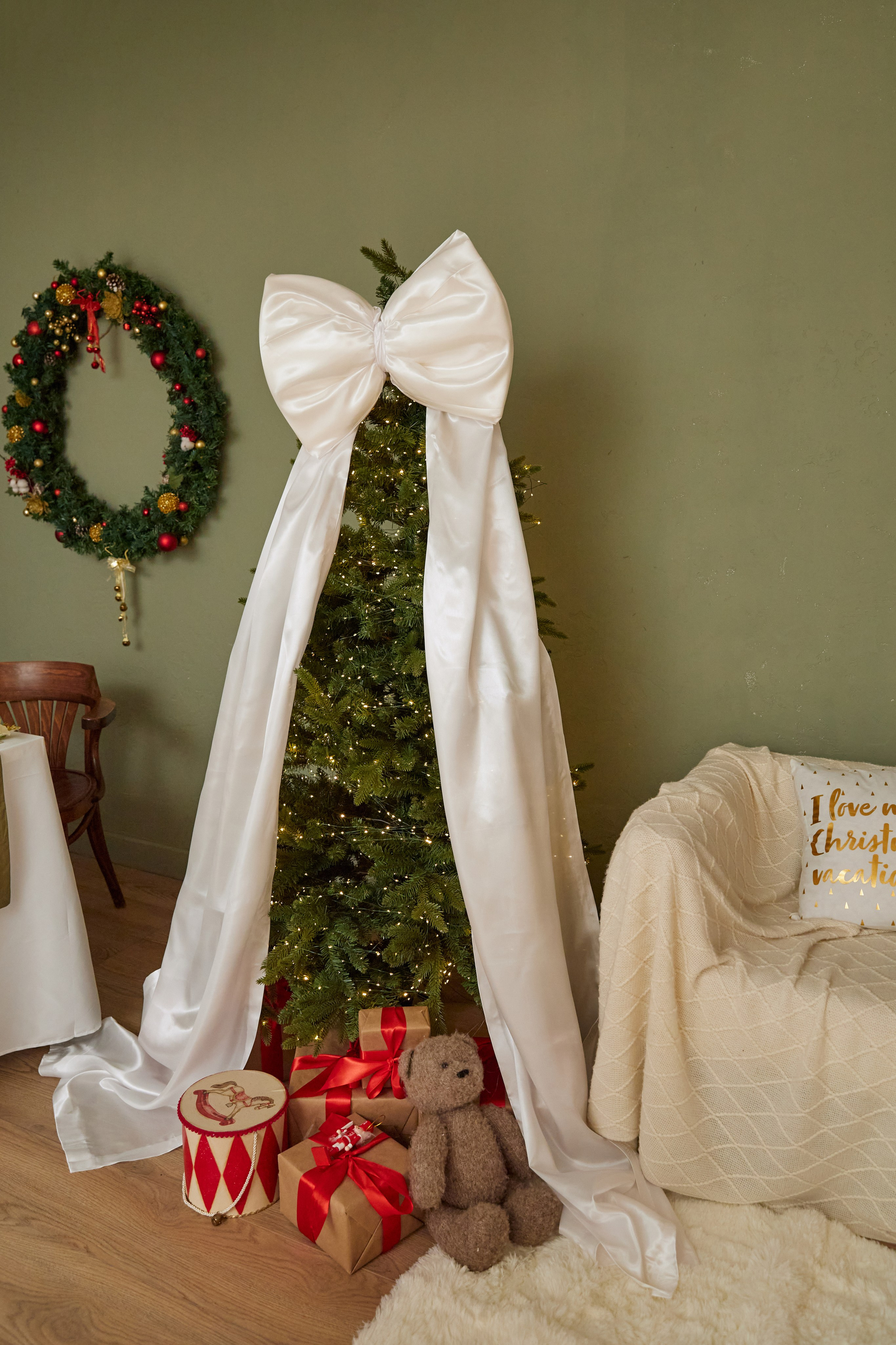 Новогодние локации (до 12 января 2026). Content Studio фотостудия