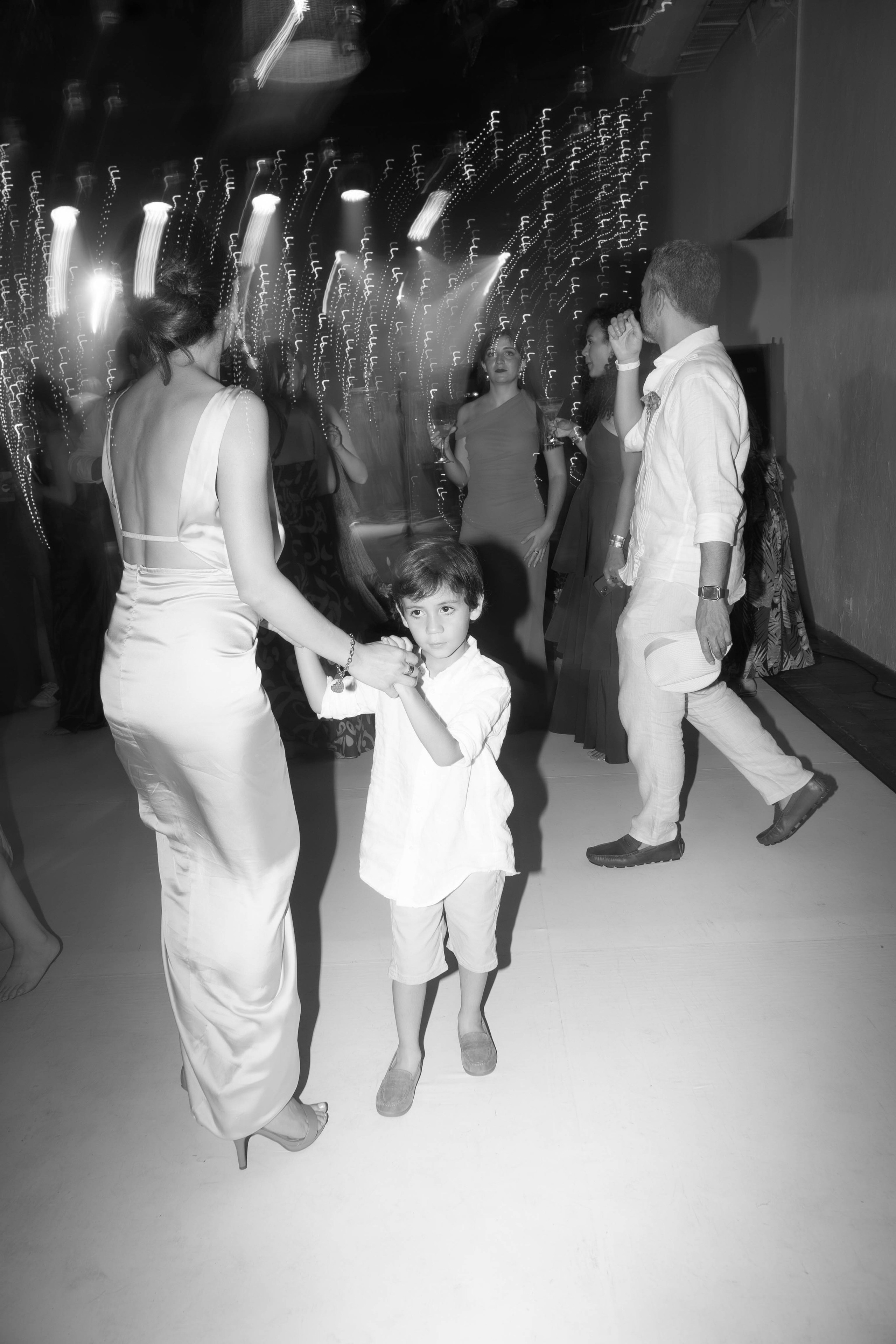 Catalina and Romain. Wedding Photographer in Barcelona and Medellin