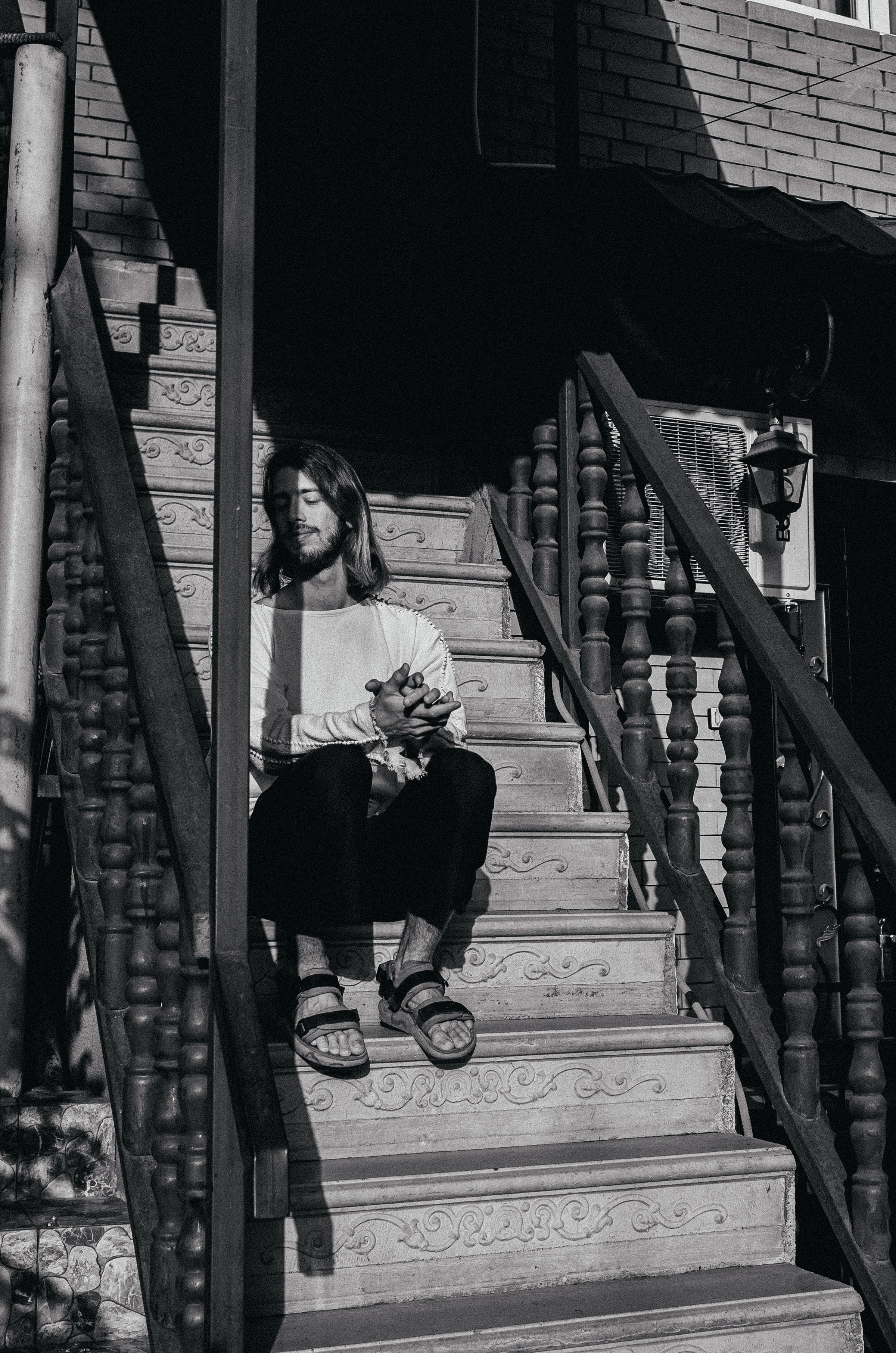 R.A.SVET / утро в Тбилиси. Фотограф Наталья Гончарова. Снимаю живые портреты в Алматы