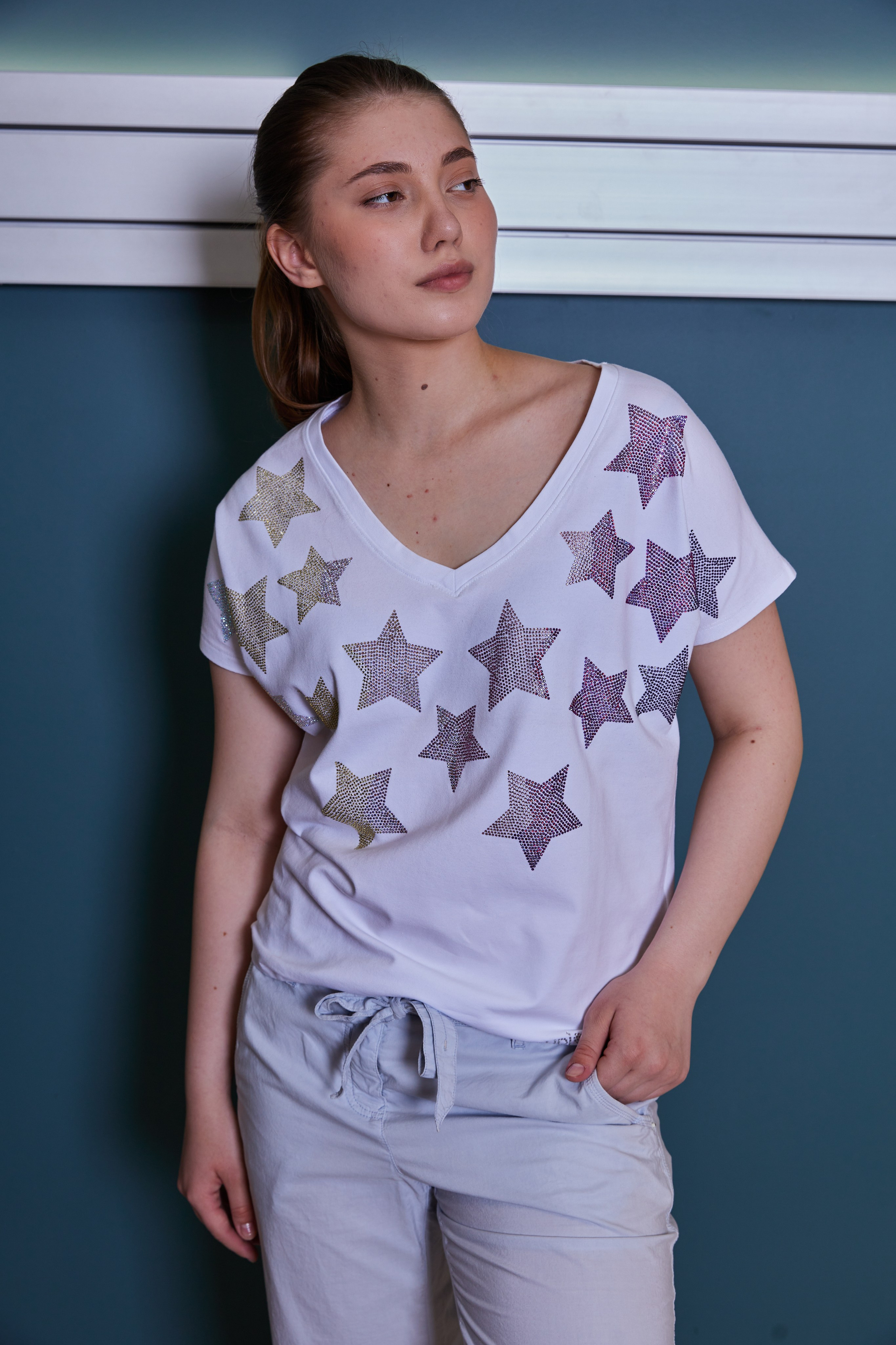 Контент-съёмка для магазина одежды «Атмосфера Галерея». Контент-фотограф в Абакане Наталья Нагибина