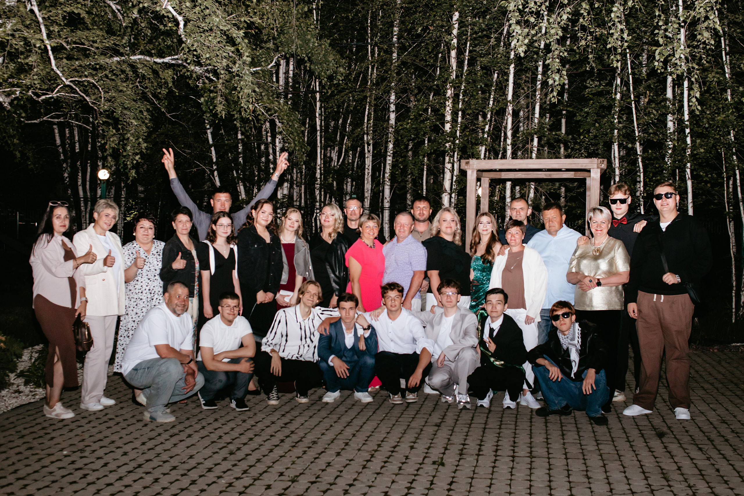 Выпускной 2025 (41 школа) 11 класс. Фотограф в Челябинске Ополихина Анна