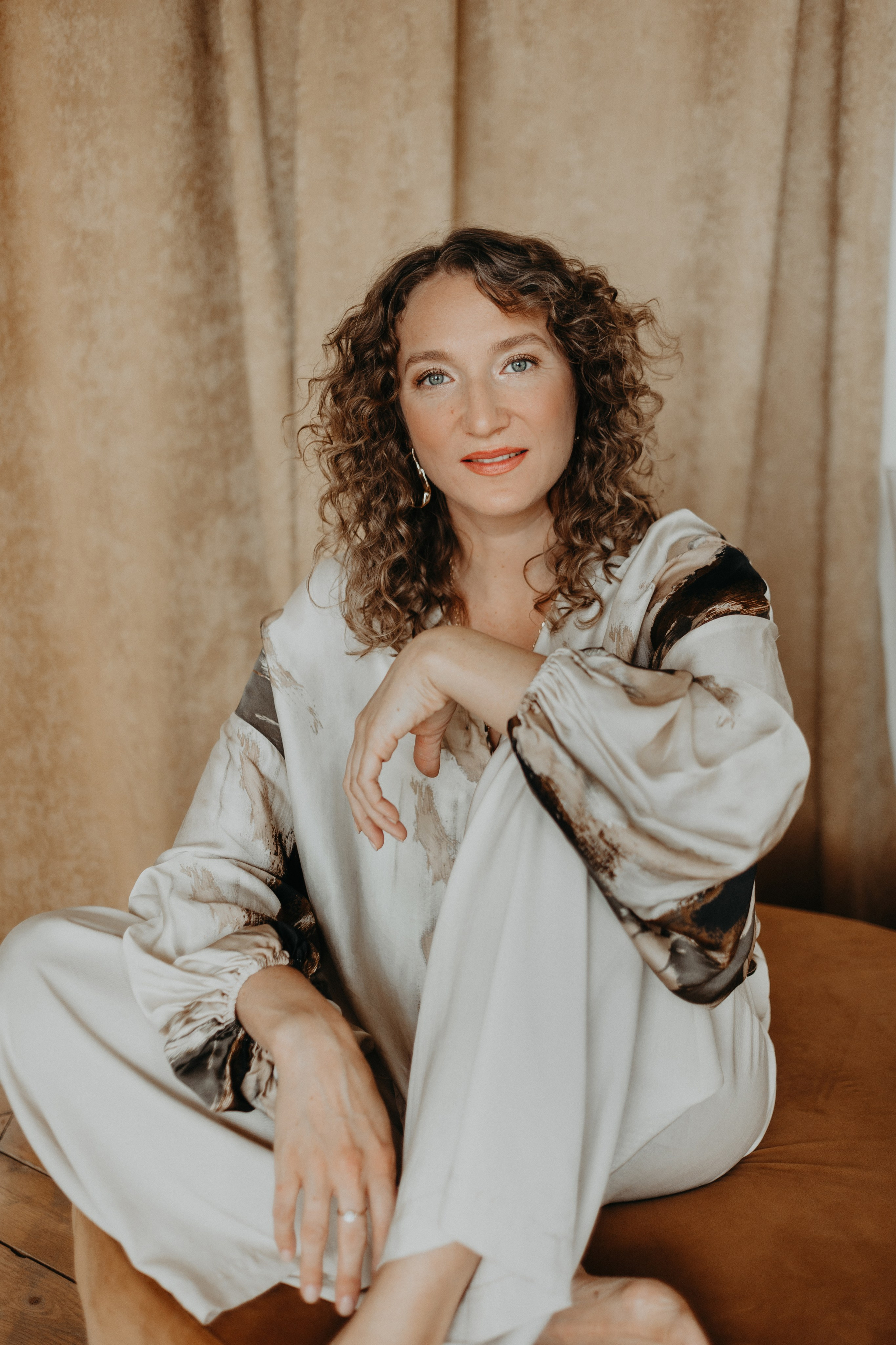 Бизнес портреты для соц сетей. Энергопрактик. Фотограф в Краснодаре Евгения Михаевич