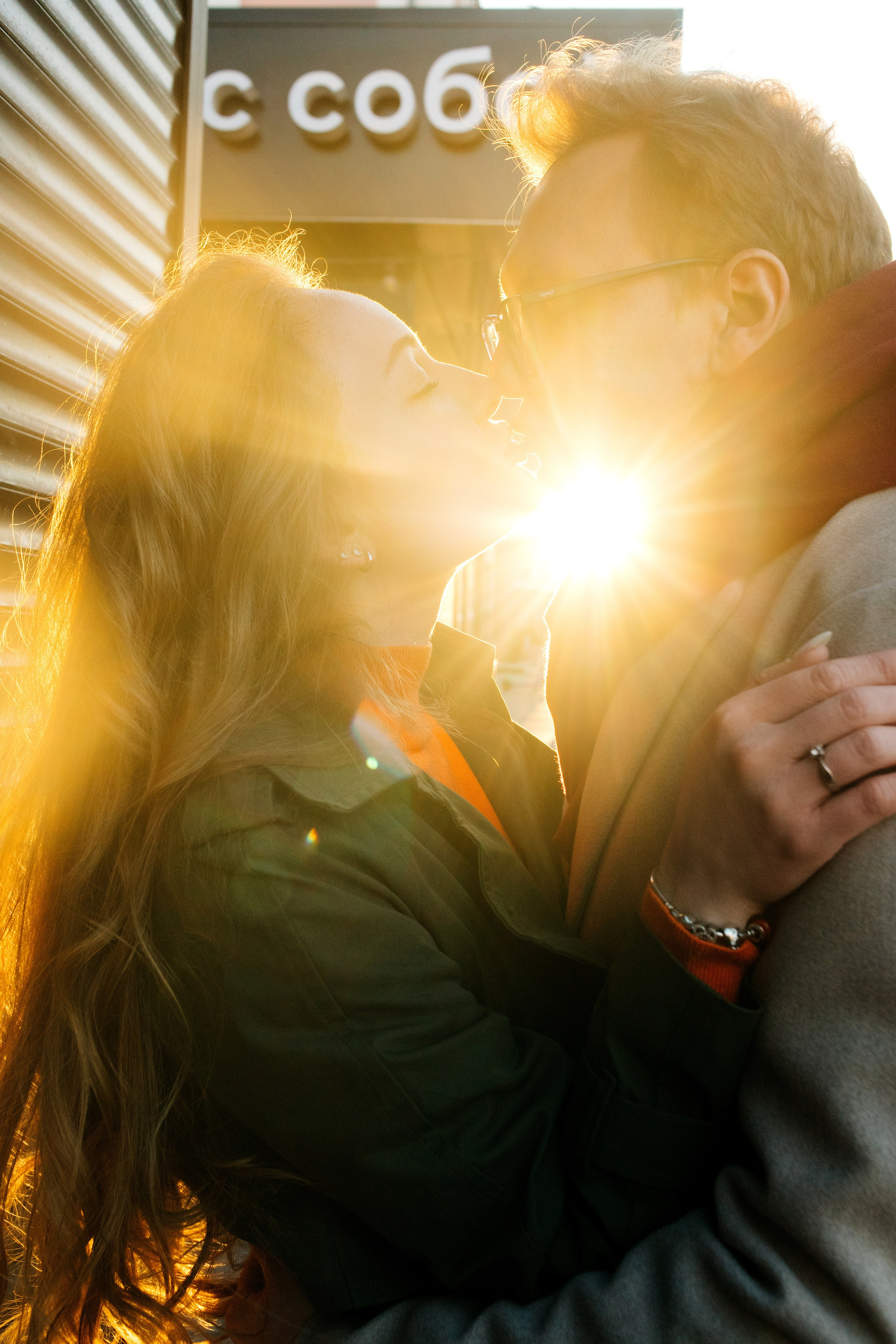 Love story в Нижнем Новгороде— романтическая прогулка на закате в Кремле| свадебный фотограф НН. Свадебный фотограф и фотограф Love-Store в Нижнем Новгороде Анастасия