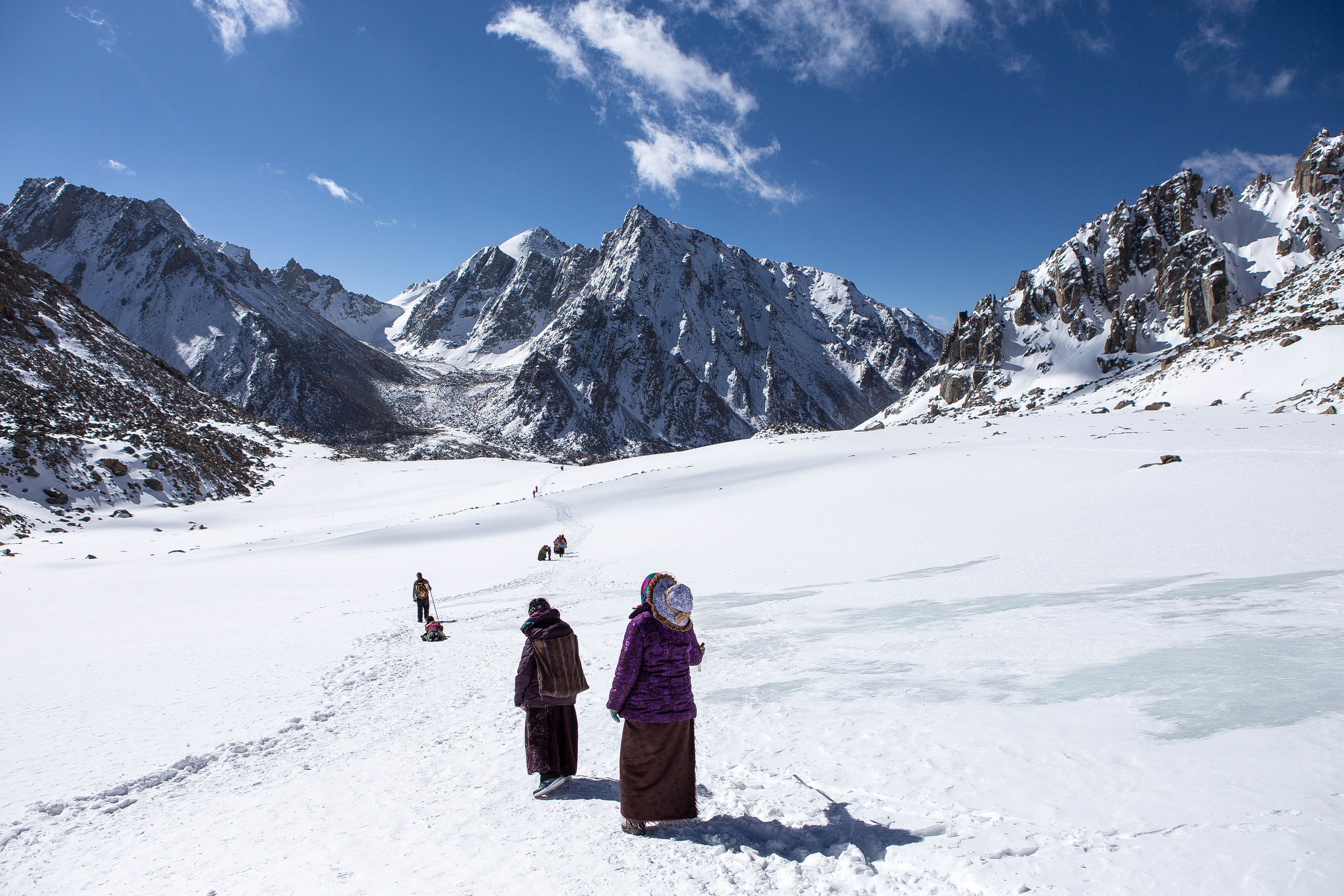 Люди идут по свету. Творческие сьемки