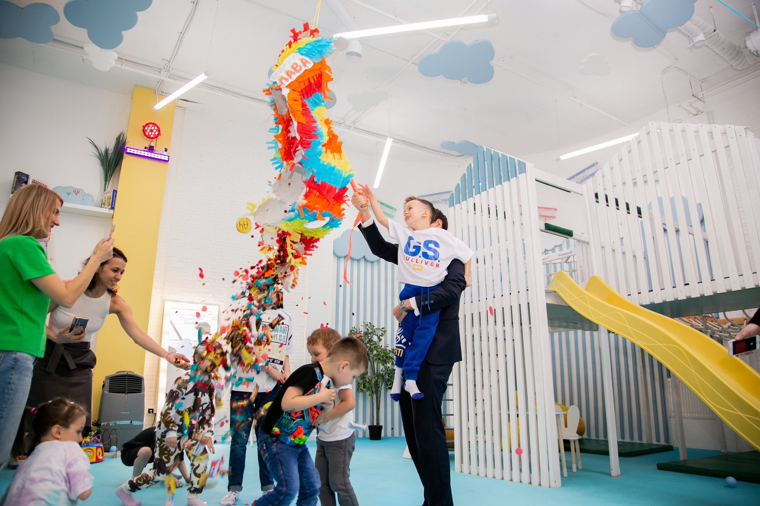Праздники в Академии чудес. Семейный и детский фотограф в Черногории Татьяна Белякова