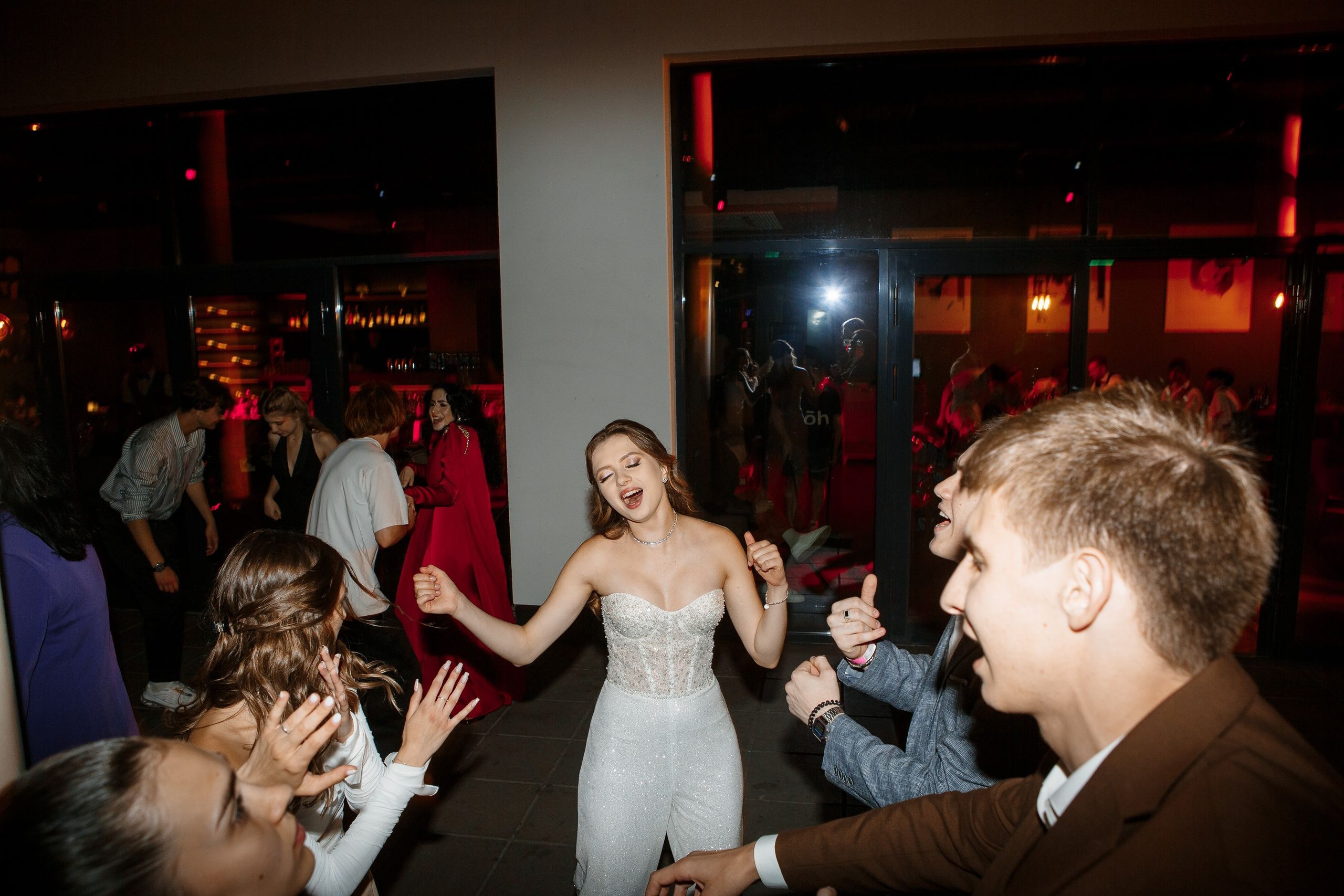 Выпускной Гимназия 12 2024 OpenHouse. Свадебный и портретный Фотограф в Липецке Дмитрий Котюков