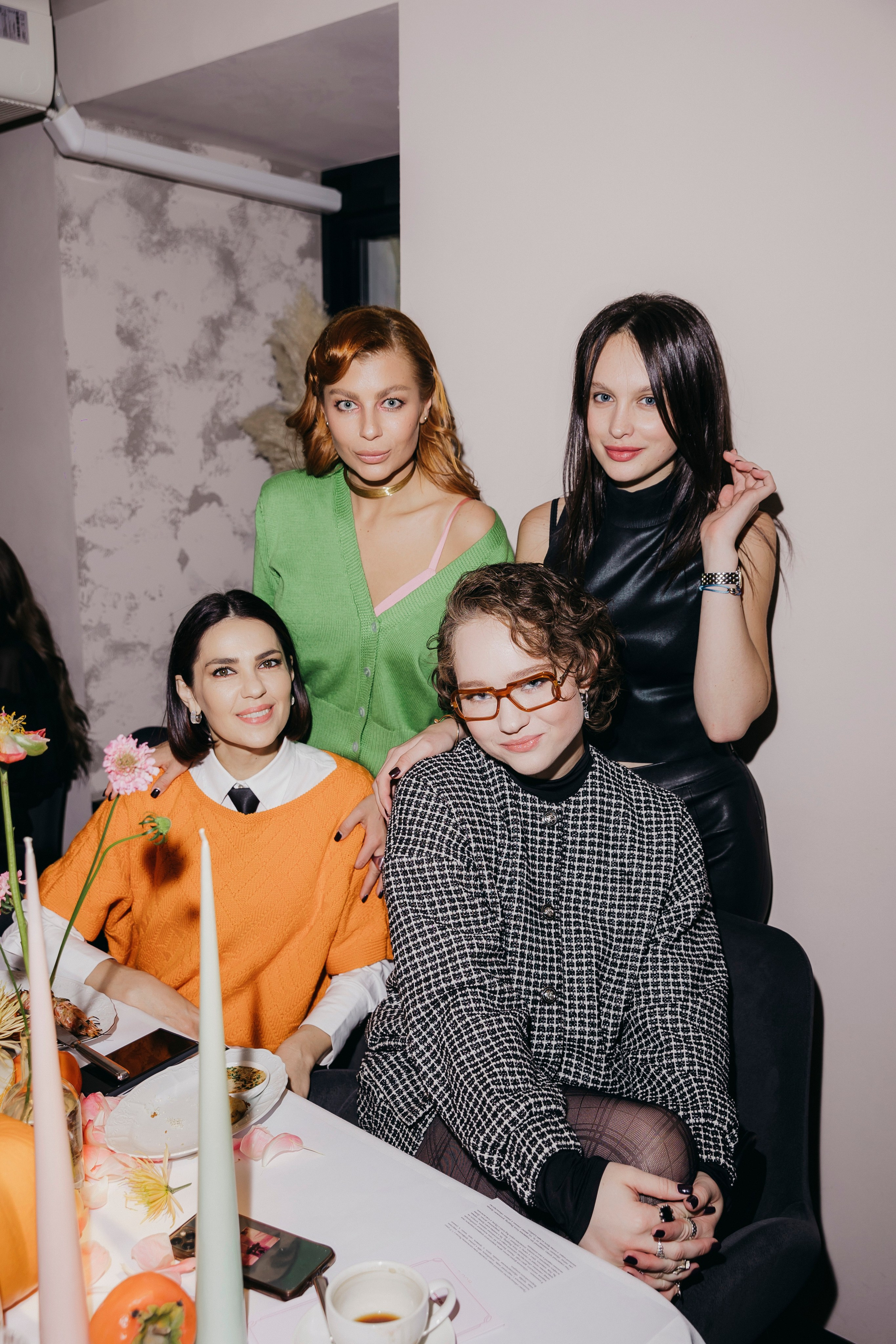 Лина Дембикова, Виктория Яценко, Снежина Кулова на презентации the VOICE Shopping, Rocky2