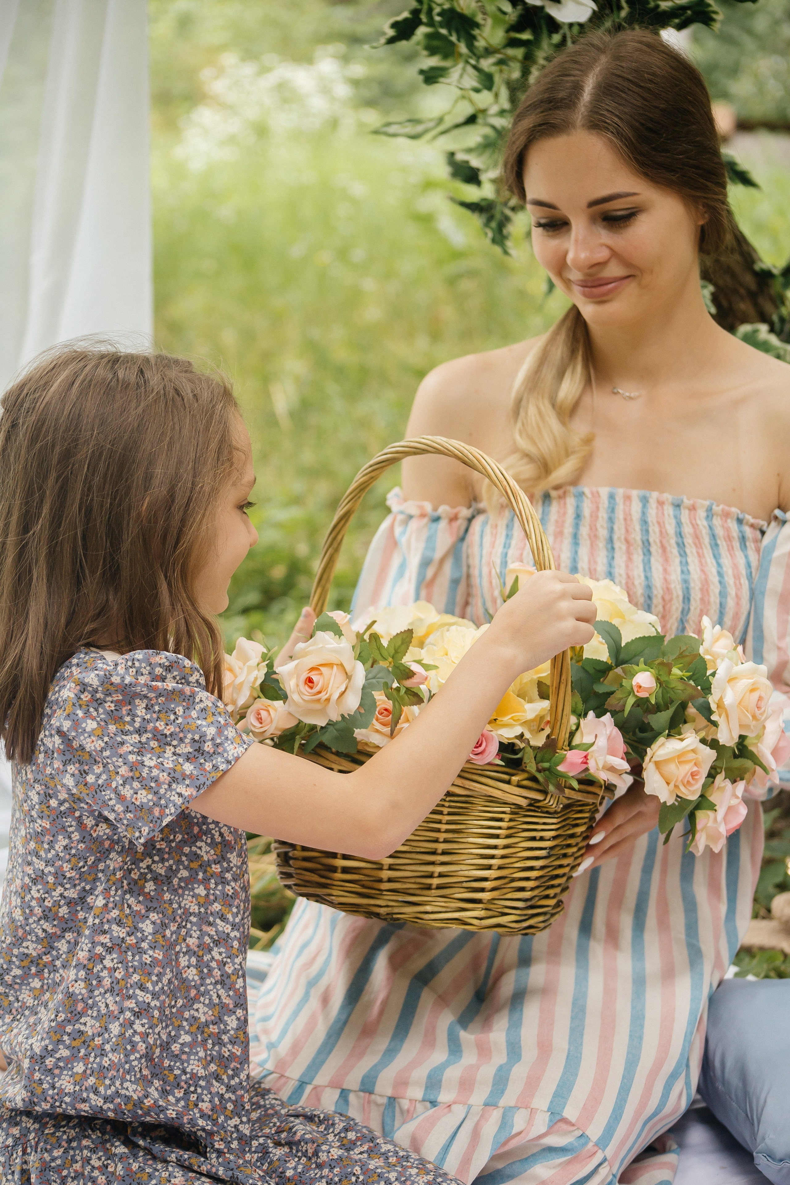 Летняя фотосессия в декорации. Фотограф Ставрополь Пятигорск Елизавета Дарина