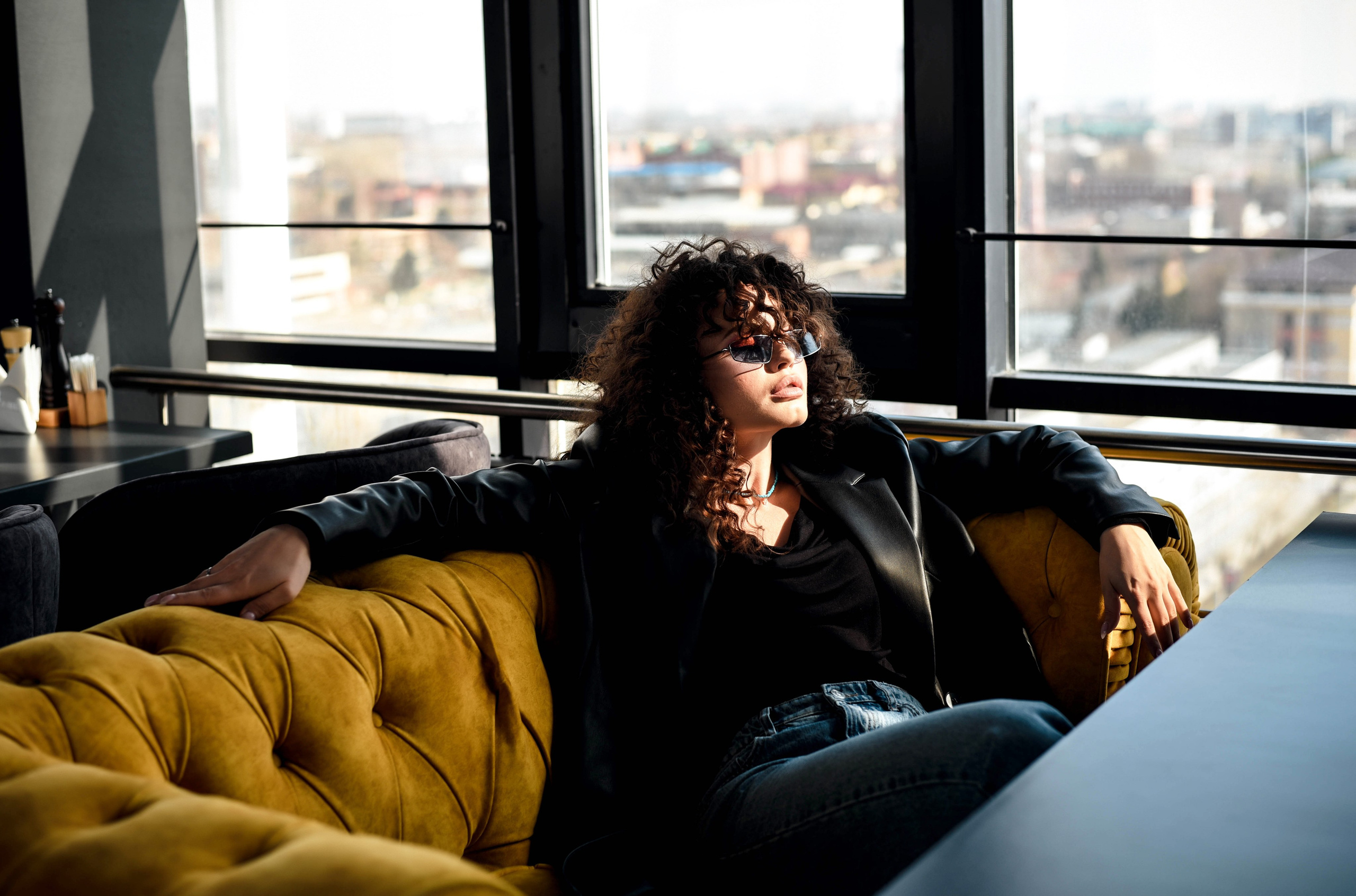 Индивидуальная фотосессия. Свадебный, семейный, детский, контент фотограф в Омске Максим Ильин