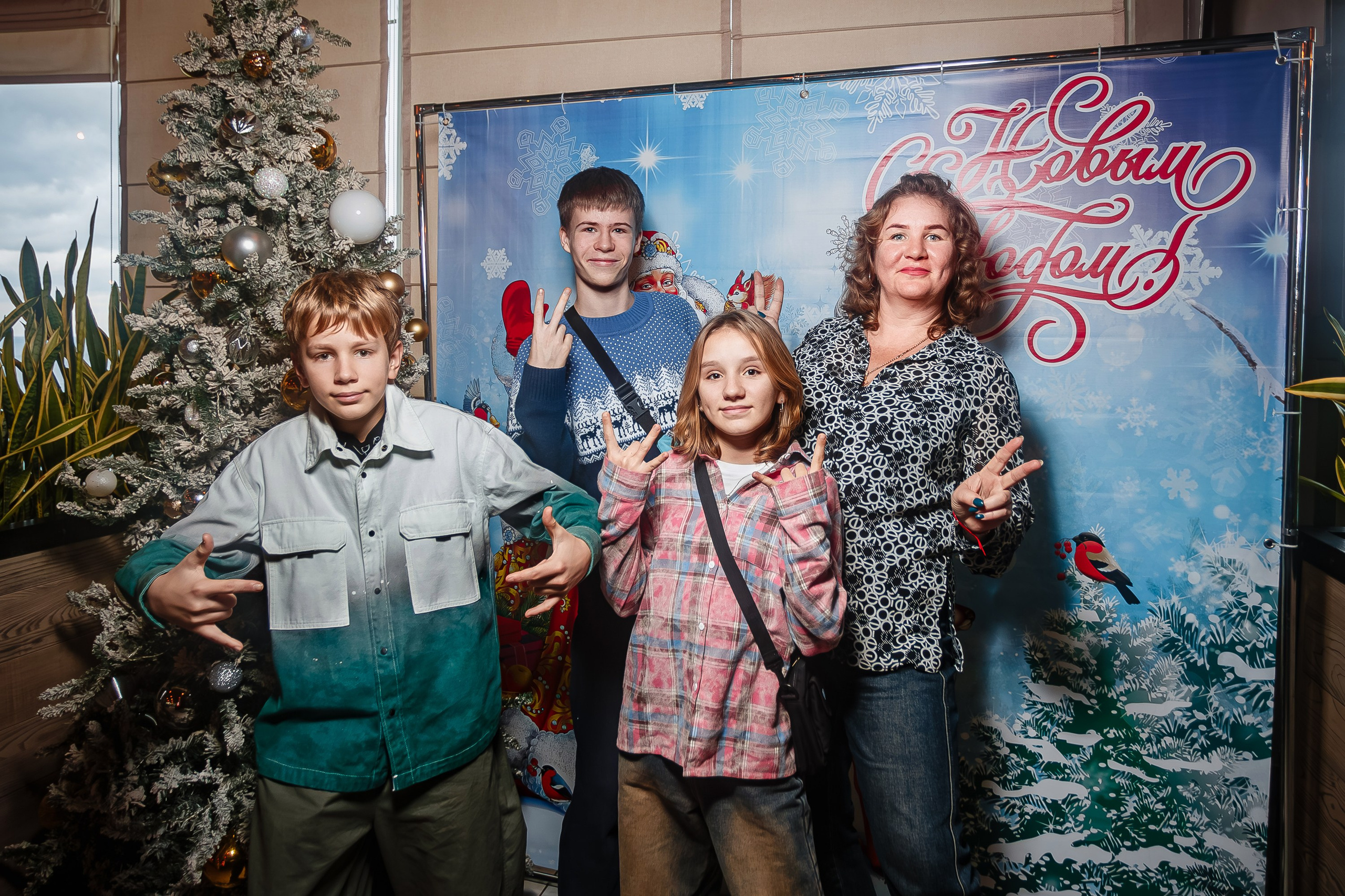 Новый годный АнтиКвиз_Palmira Palace_Ялта_15.12.2024. Аминов Руслан | Фотограф