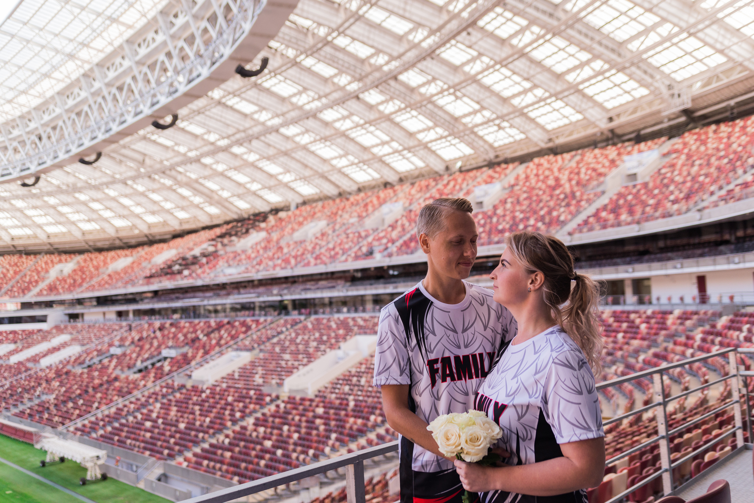 Илья и Мария. Стадион Лужники. Свадебный и семейный фотограф Москва Видное Домодедово