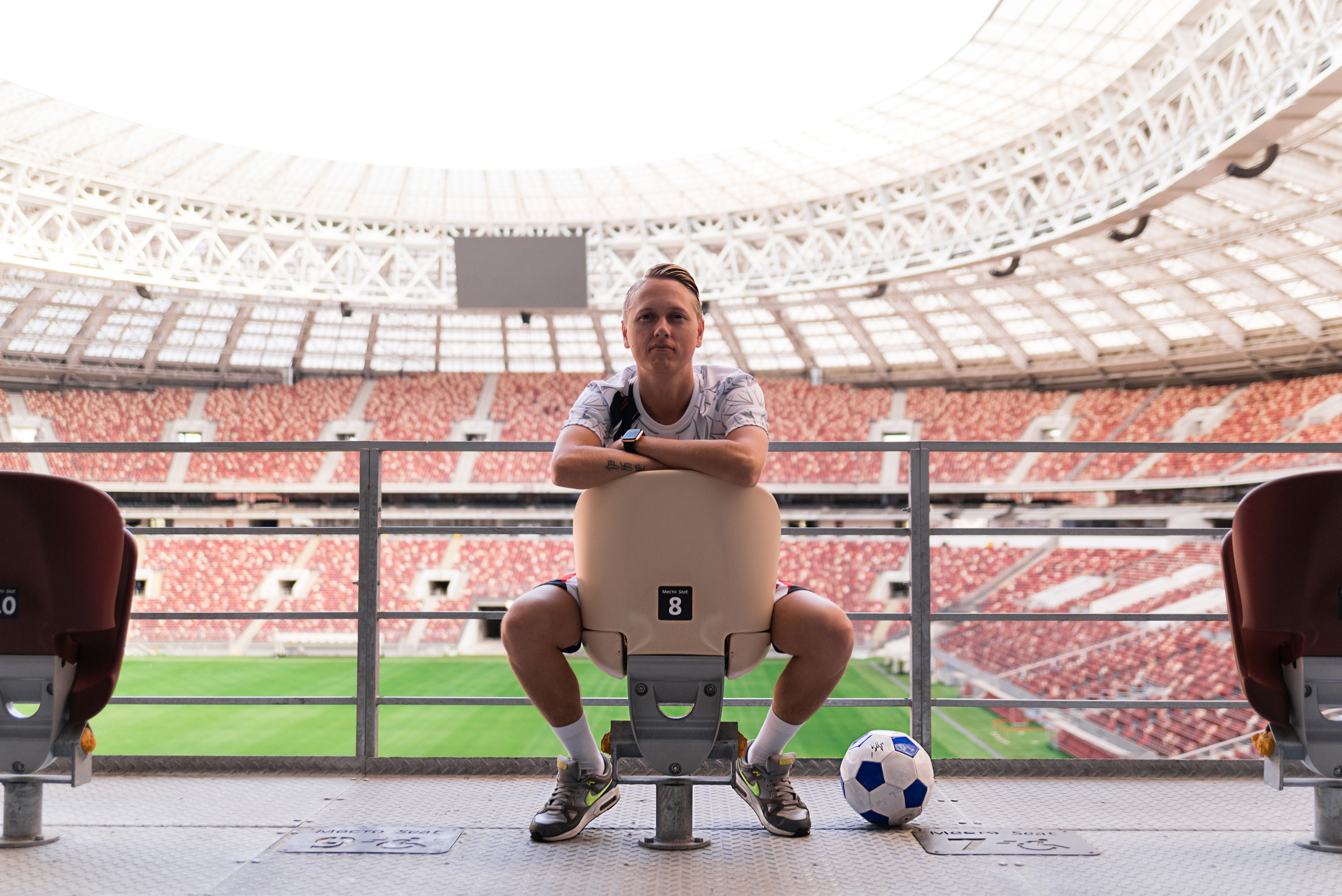 Илья и Мария. Стадион Лужники. Свадебный и семейный фотограф Москва Видное Домодедово