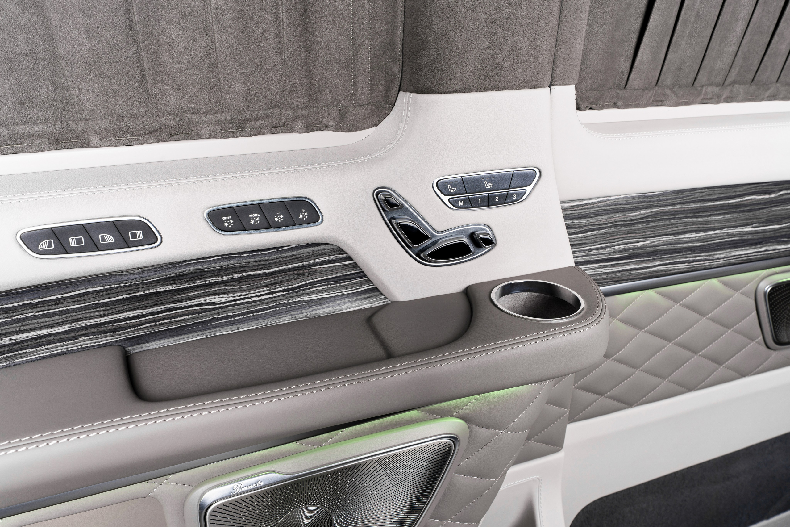 MB V-class. Фотограф Светлана Усова