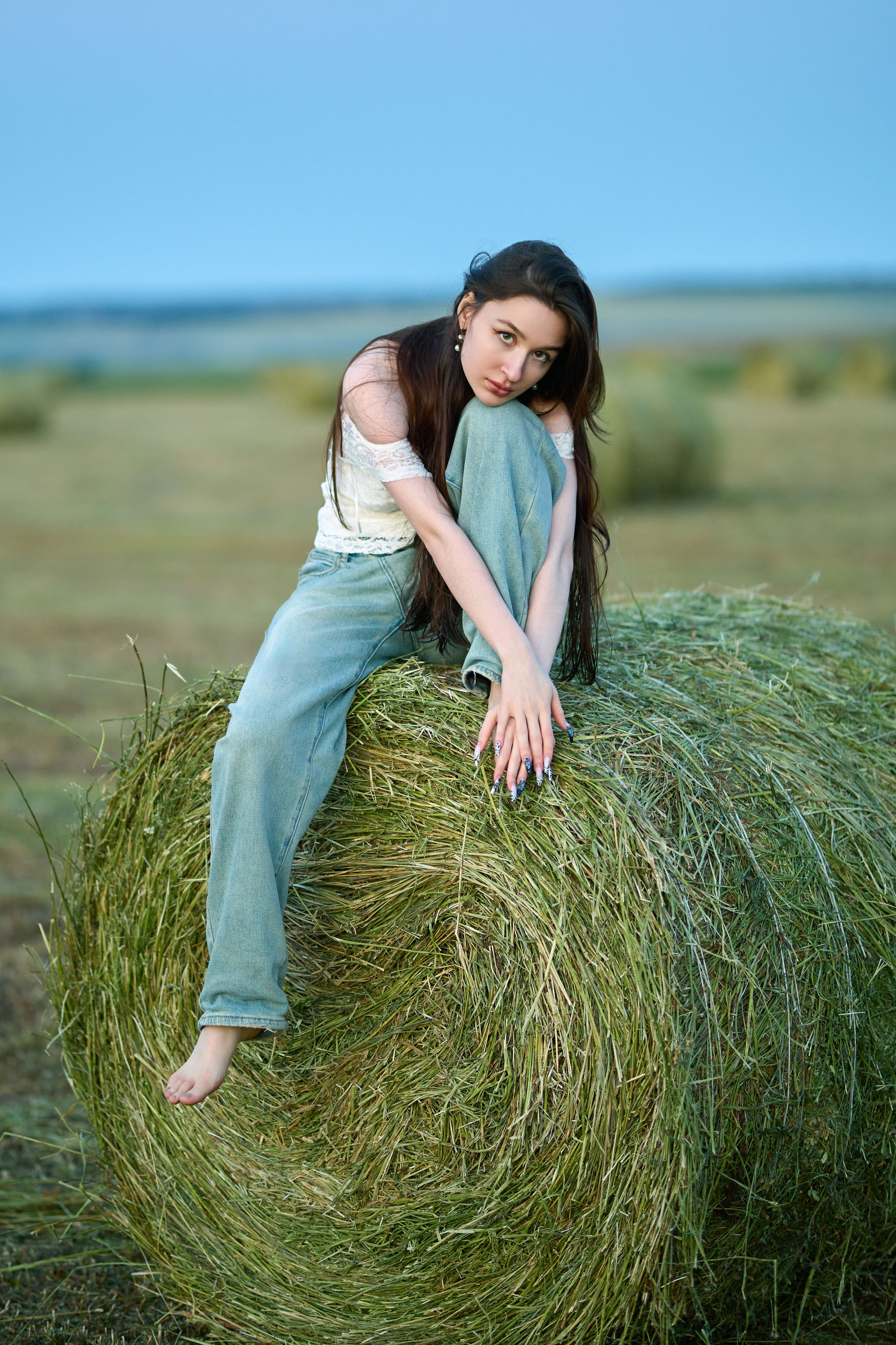 Фотосессия в пшеничном поле и с сеном. Чувашия, Чебоксары. Владимир Суздалов (ProMaXe) — Портретный фотограф, тематические фотосессии в Чебоксарах