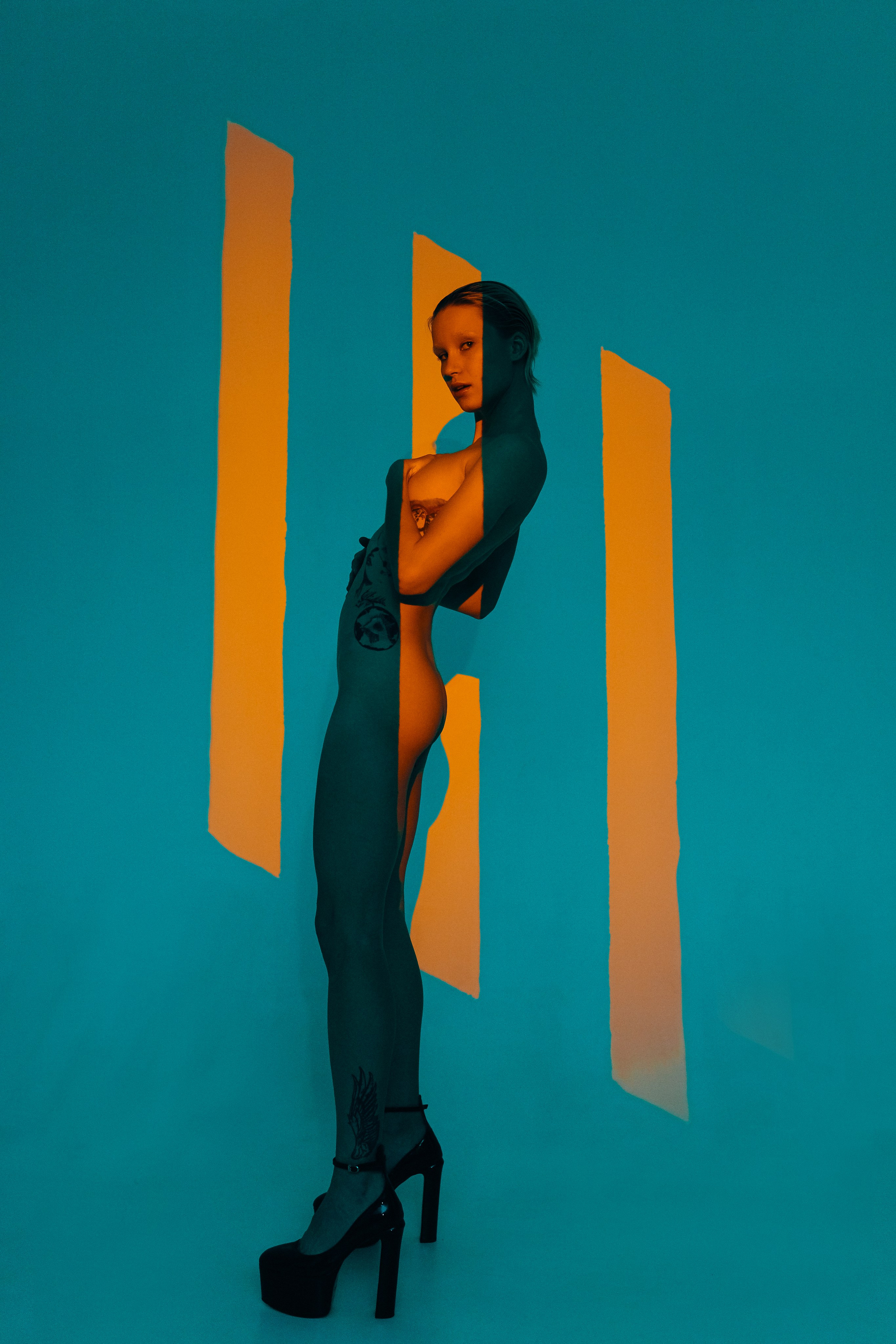 Линии НЮ 18+. Фотограф в Краснодаре Лагунов Владимир