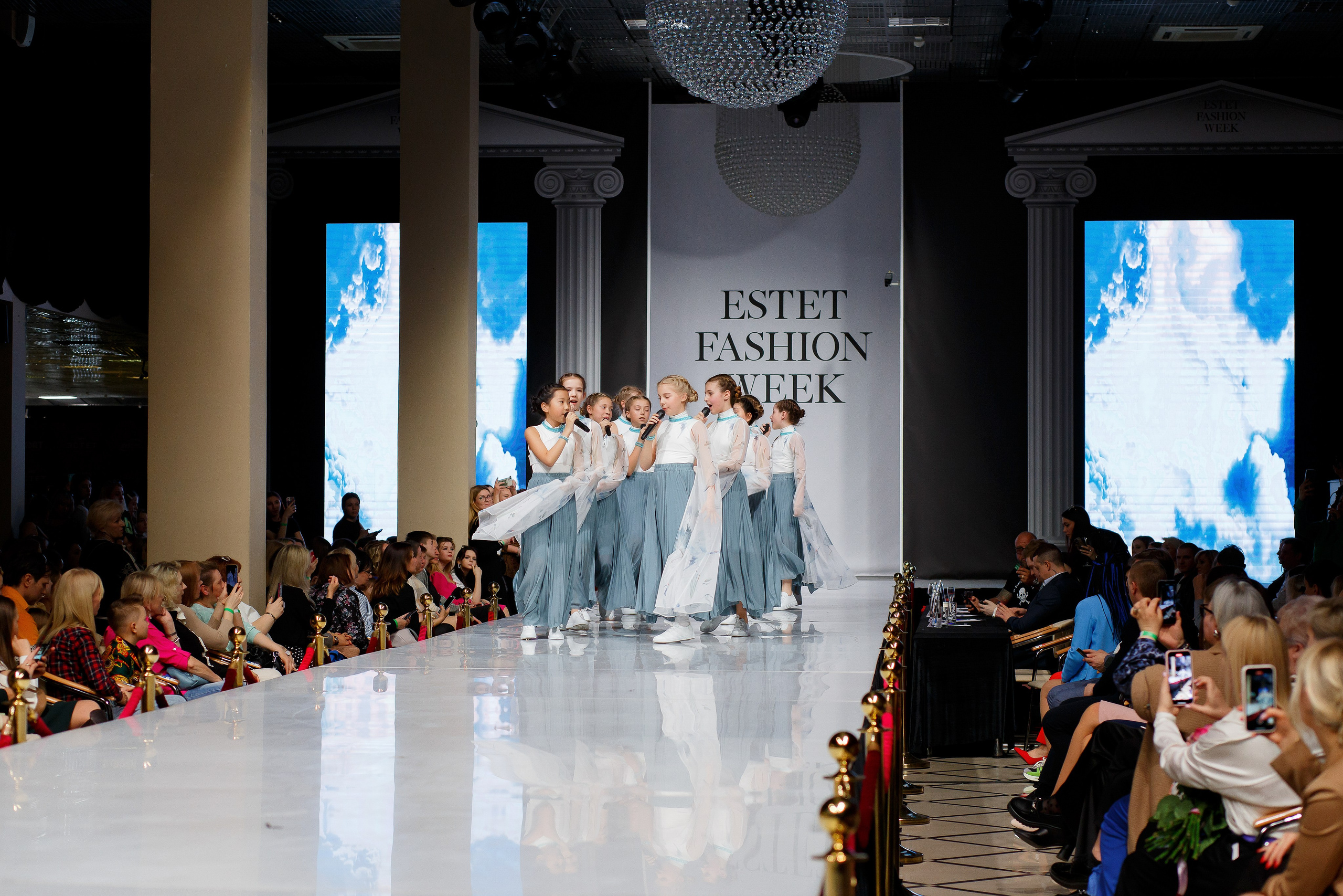 Показ дизайнера Надежды Шибиной на Estet Fashion Week. Фотограф в Подольске — Мария Бучнева