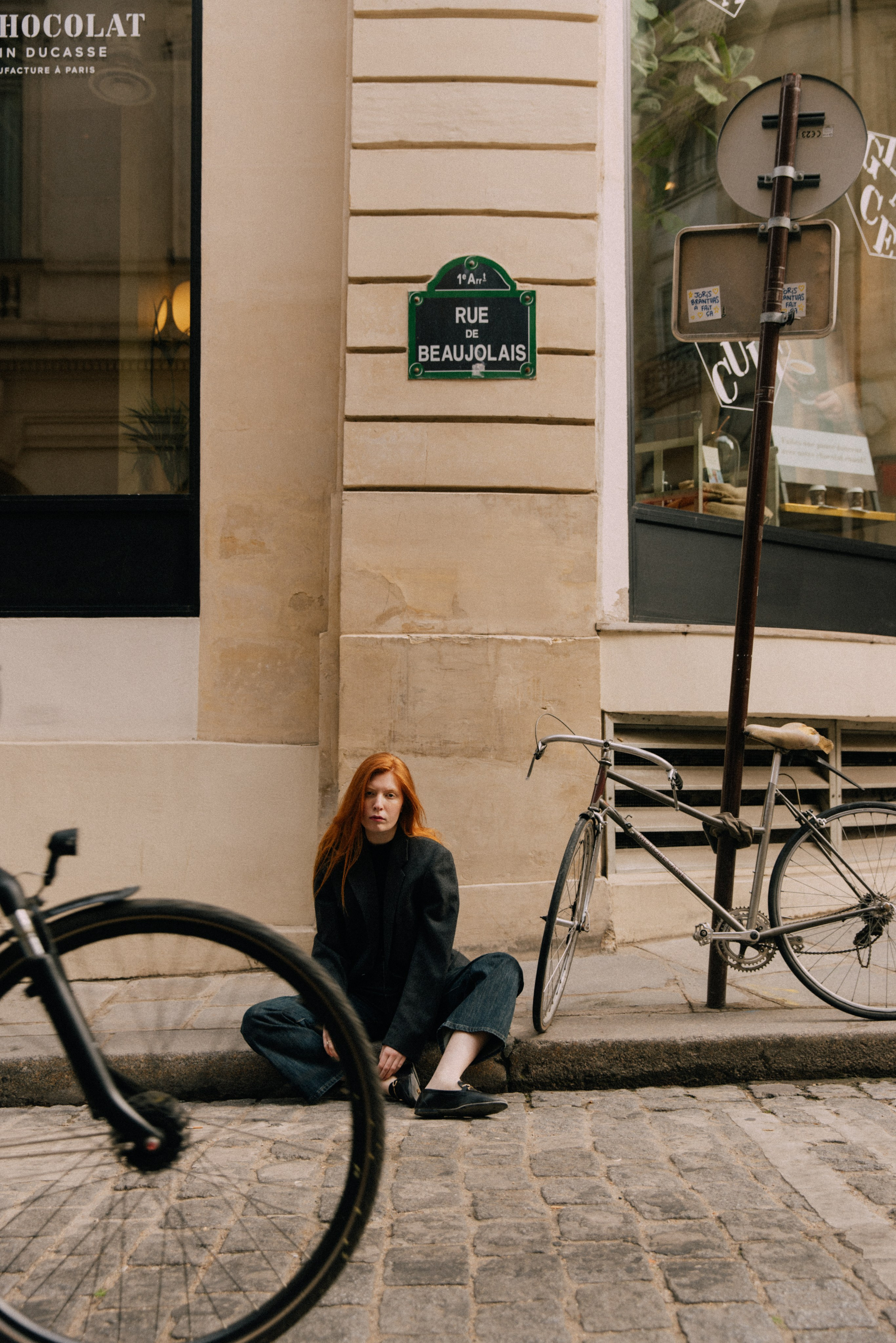 Autumn light. Photographer in Paris