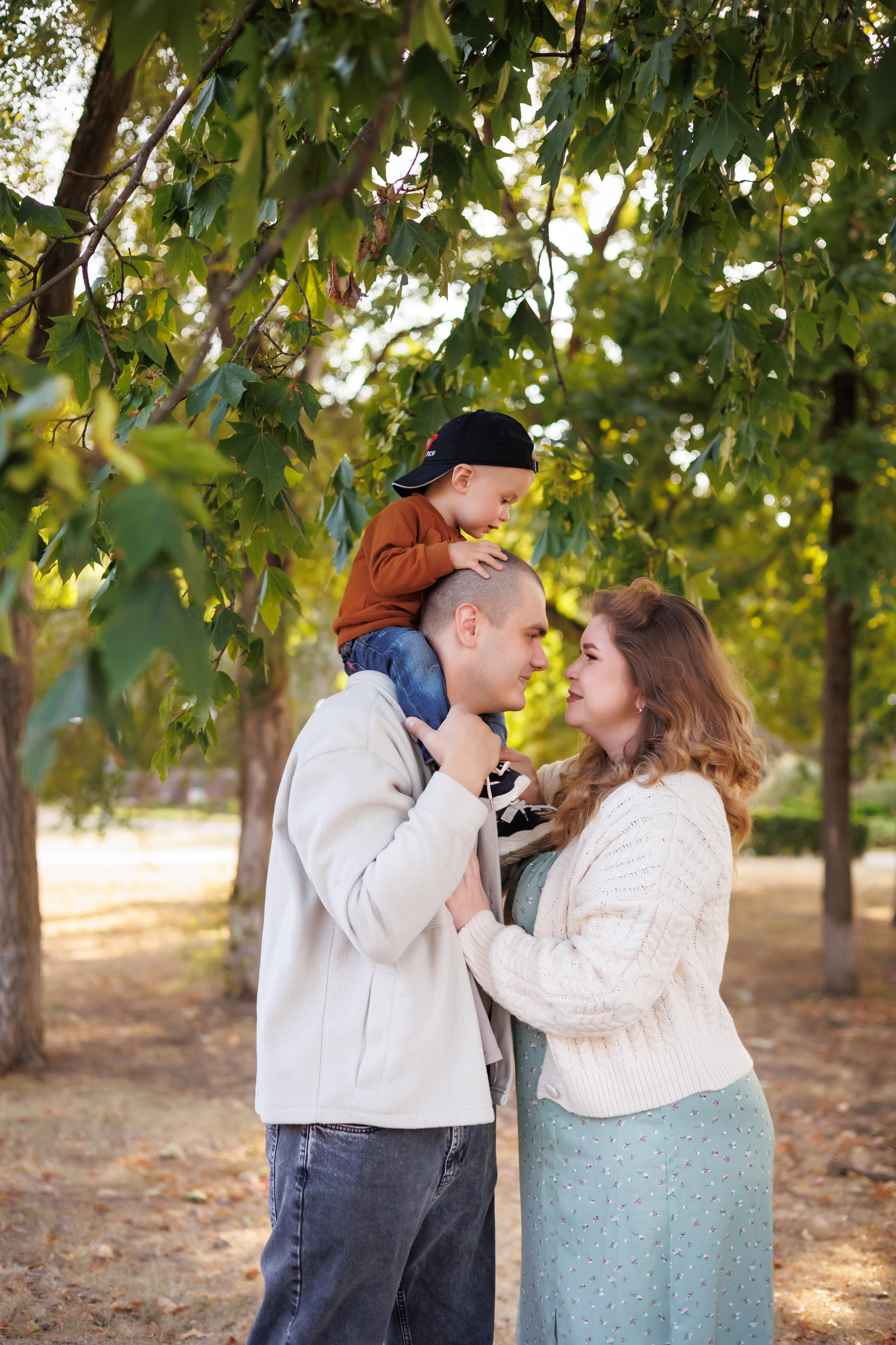 Семейные фотосессии. Свадебный и семейный фотограф в г. Майкопе (выезд по республике и краю)