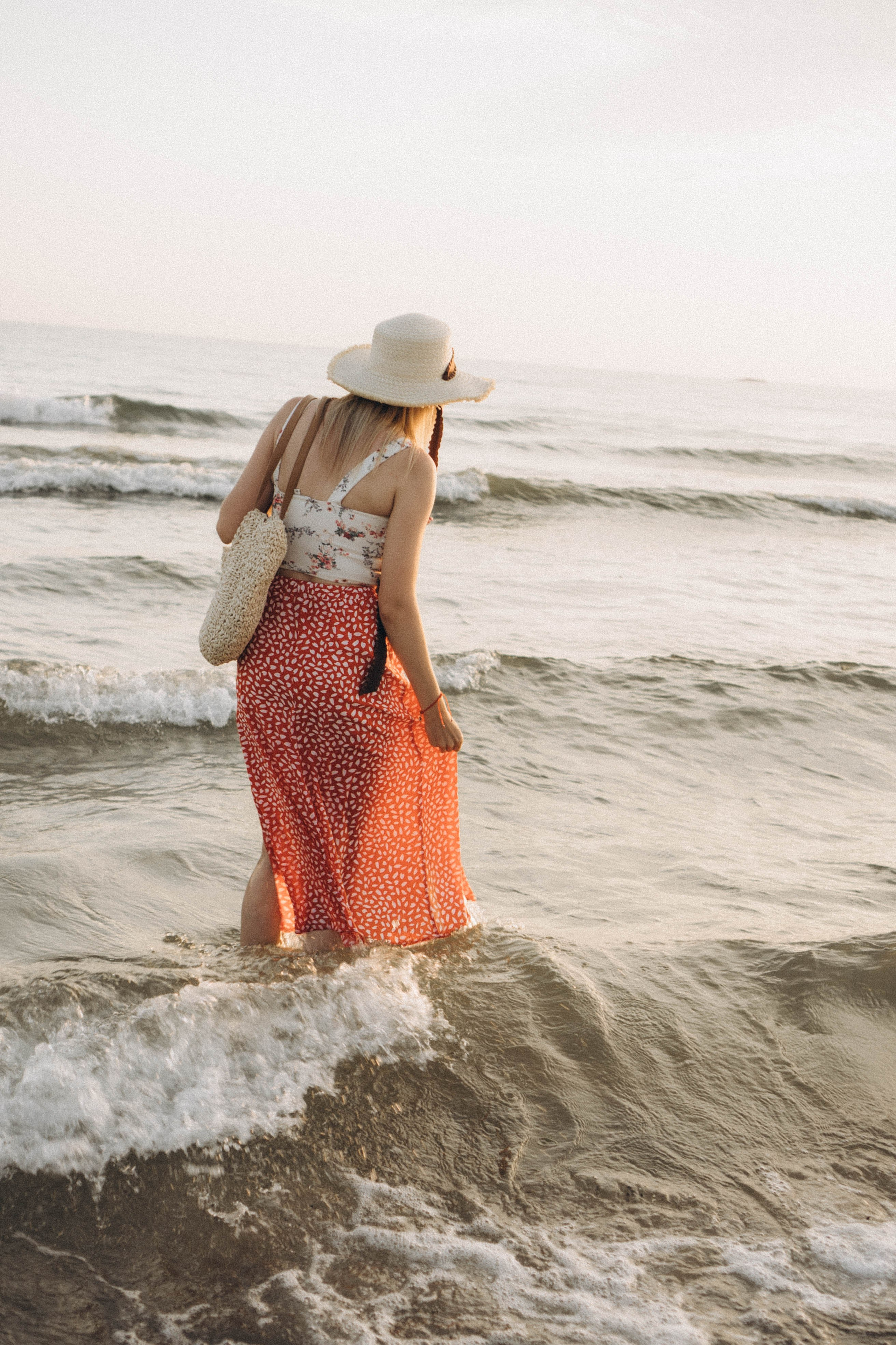 Июльский вечер на берегу черного моря. Профессиональный фотограф, Санкт-Петербург — Виктория Богомолова