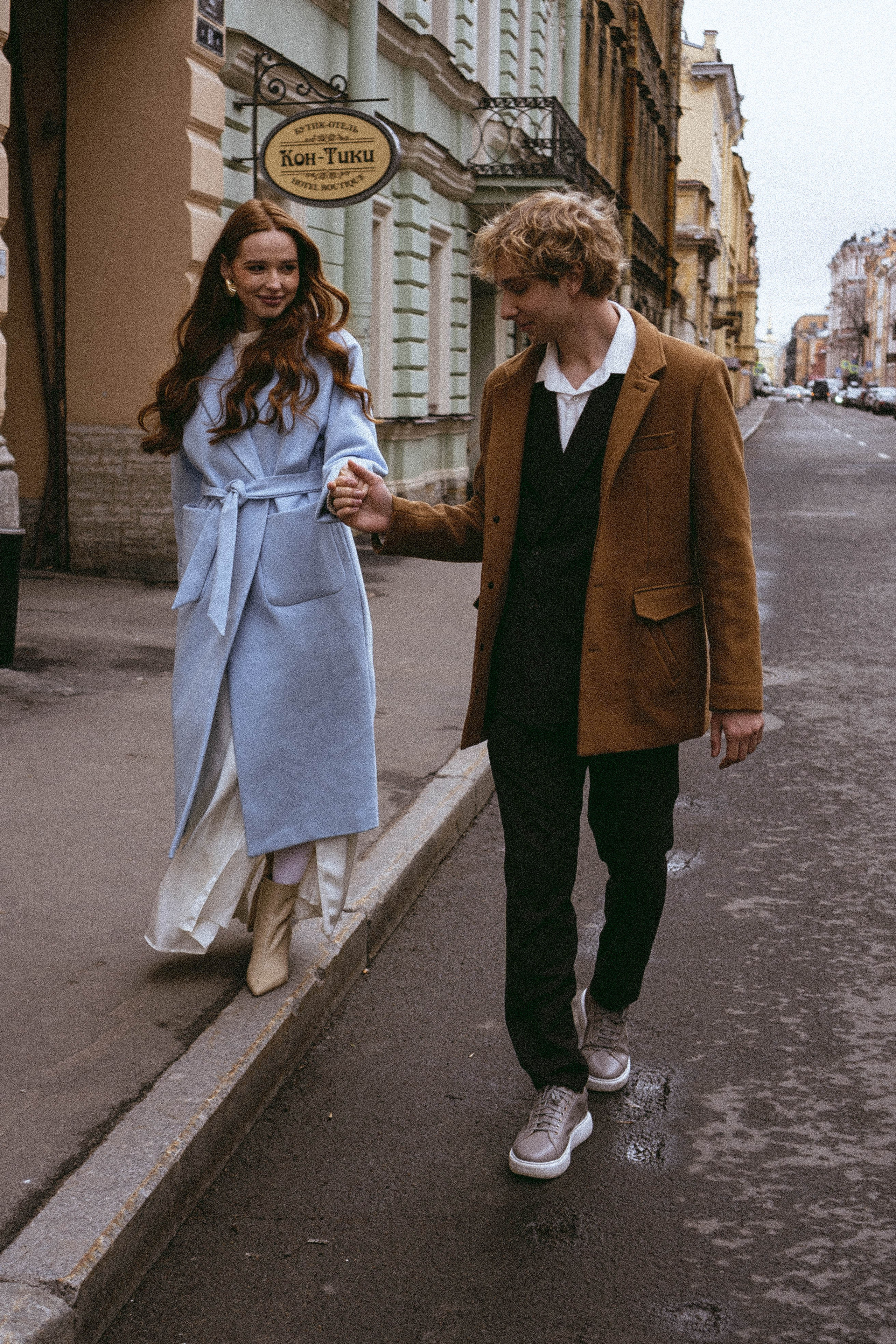 СВАДЕБНАЯ ПРОГУЛКА ПО ПЕТРОГРАДКЕ ВЕСНОЙ (ФОТОСЕССИИЯ ПАРЫ СВАДЕБНАЯ). Профессиональный фотограф, Санкт-Петербург — Виктория Богомолова