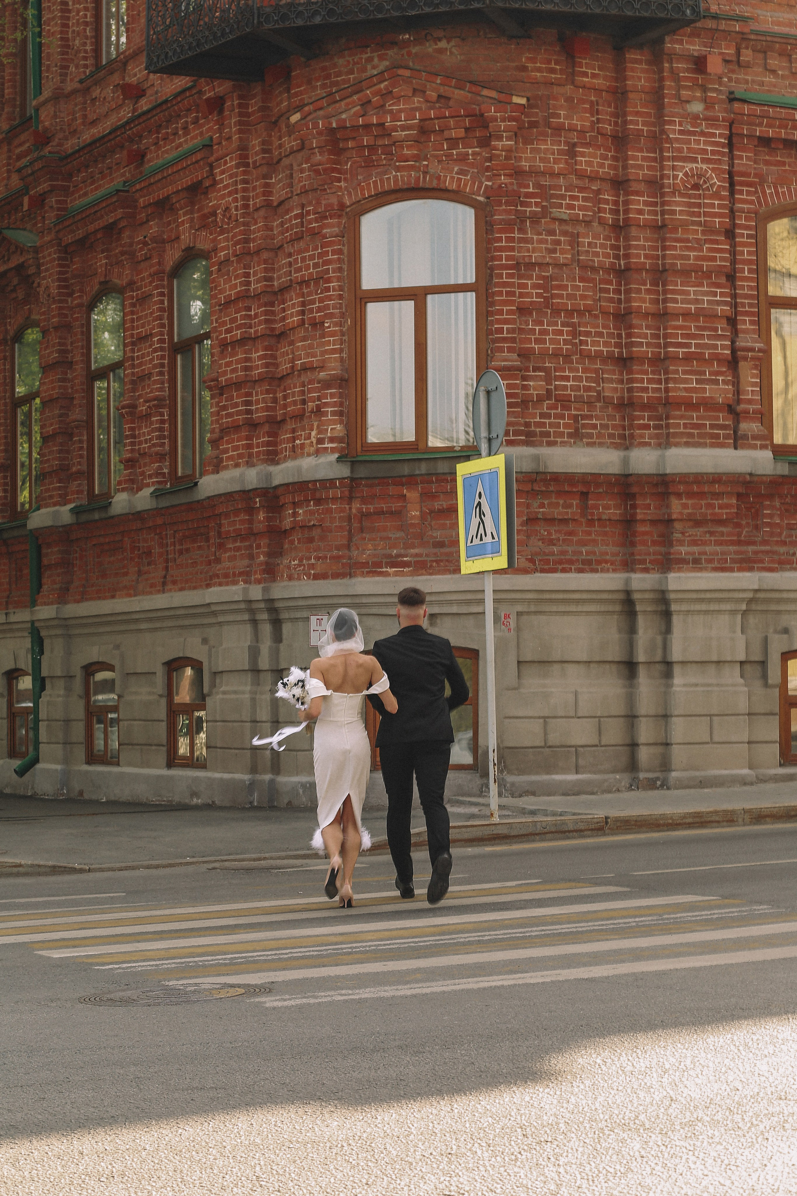 Фотосессия свадебная по городу. Иванова Ирина Свадебный и семейный фотограф г. Уфа