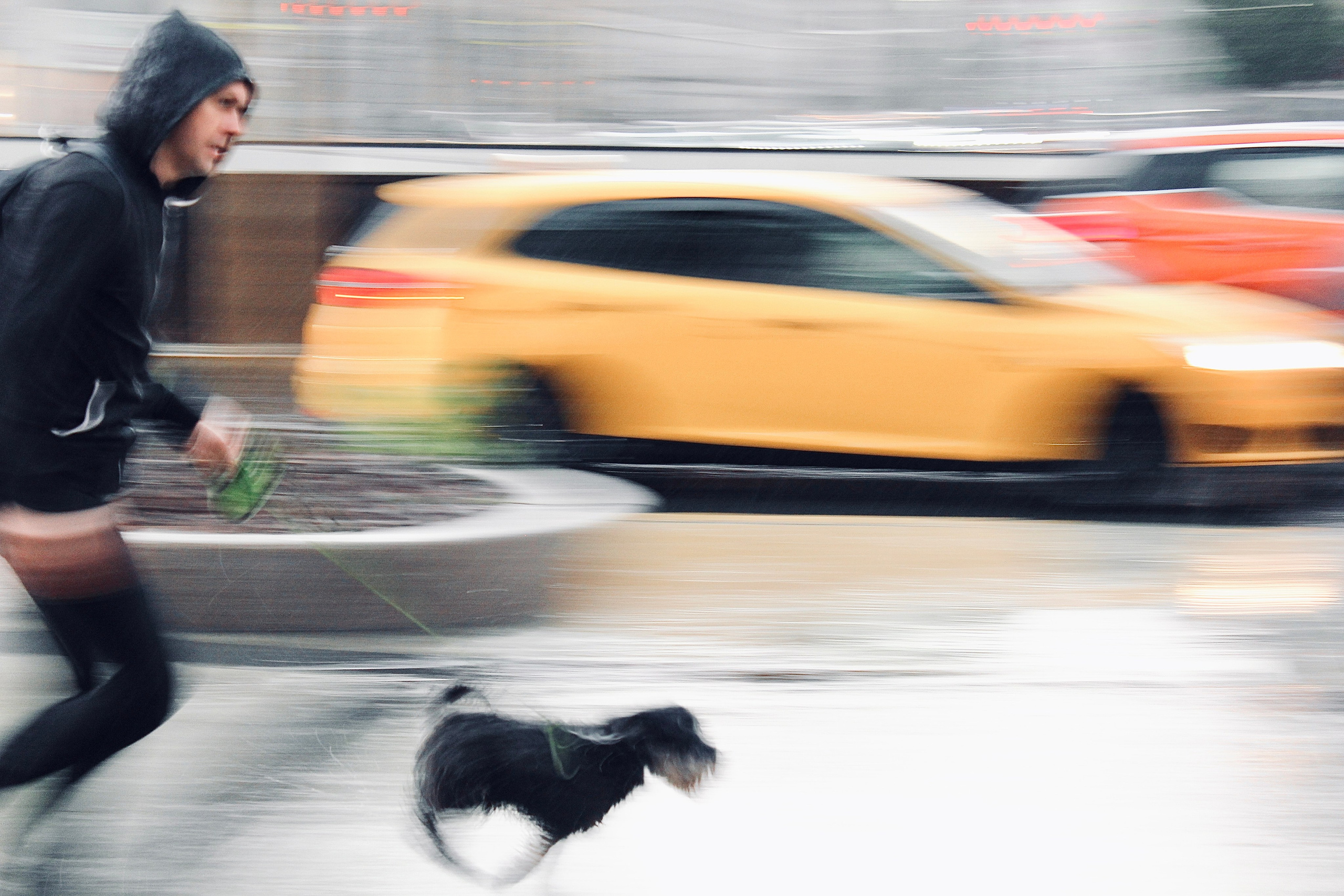 The rain caught us / Moscow 2024. POLINA MÔMOT