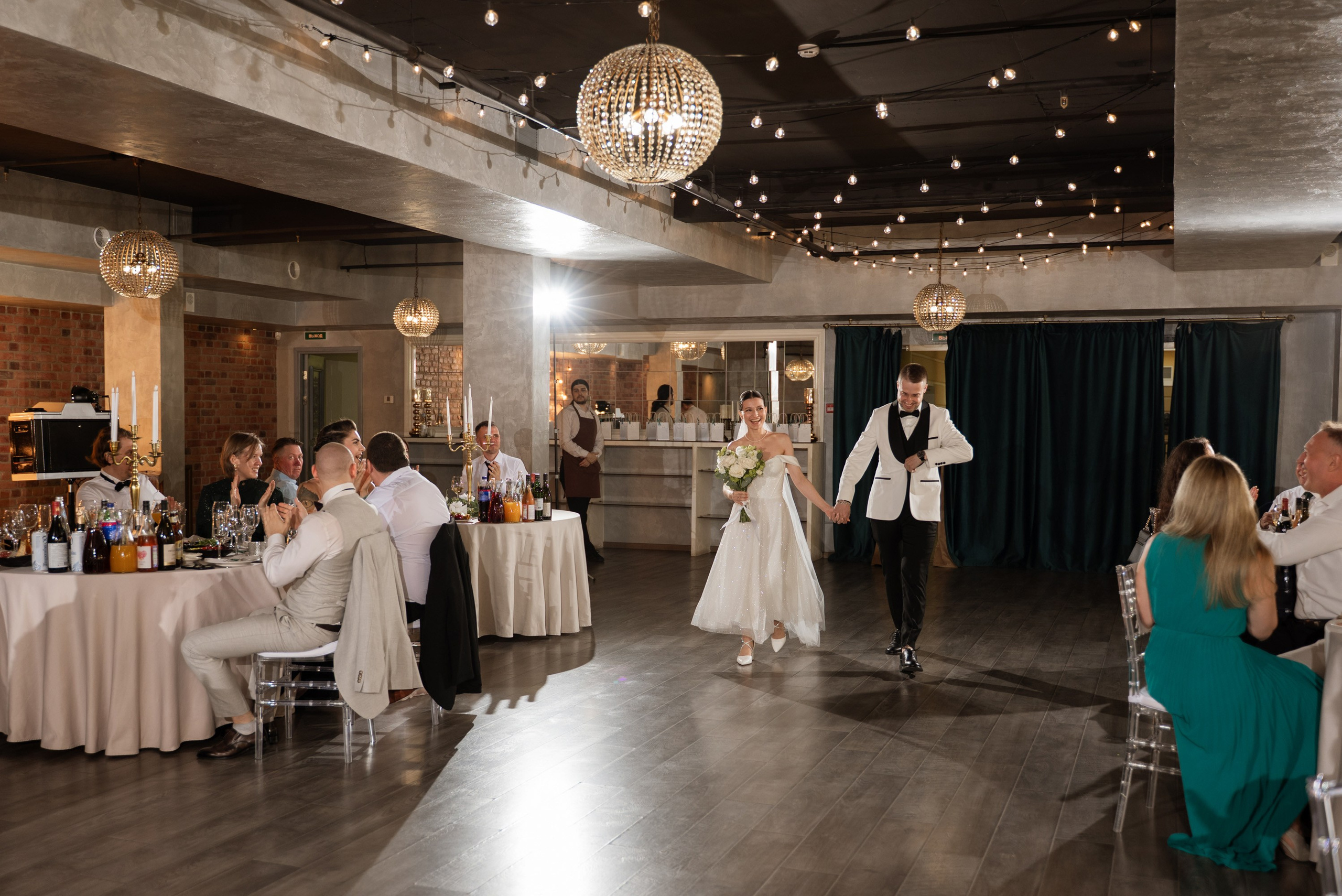 Александр и Ксения | 17.07.25. Свадебный фотограф в Санкт-Петербурге Владислава Тюльпина