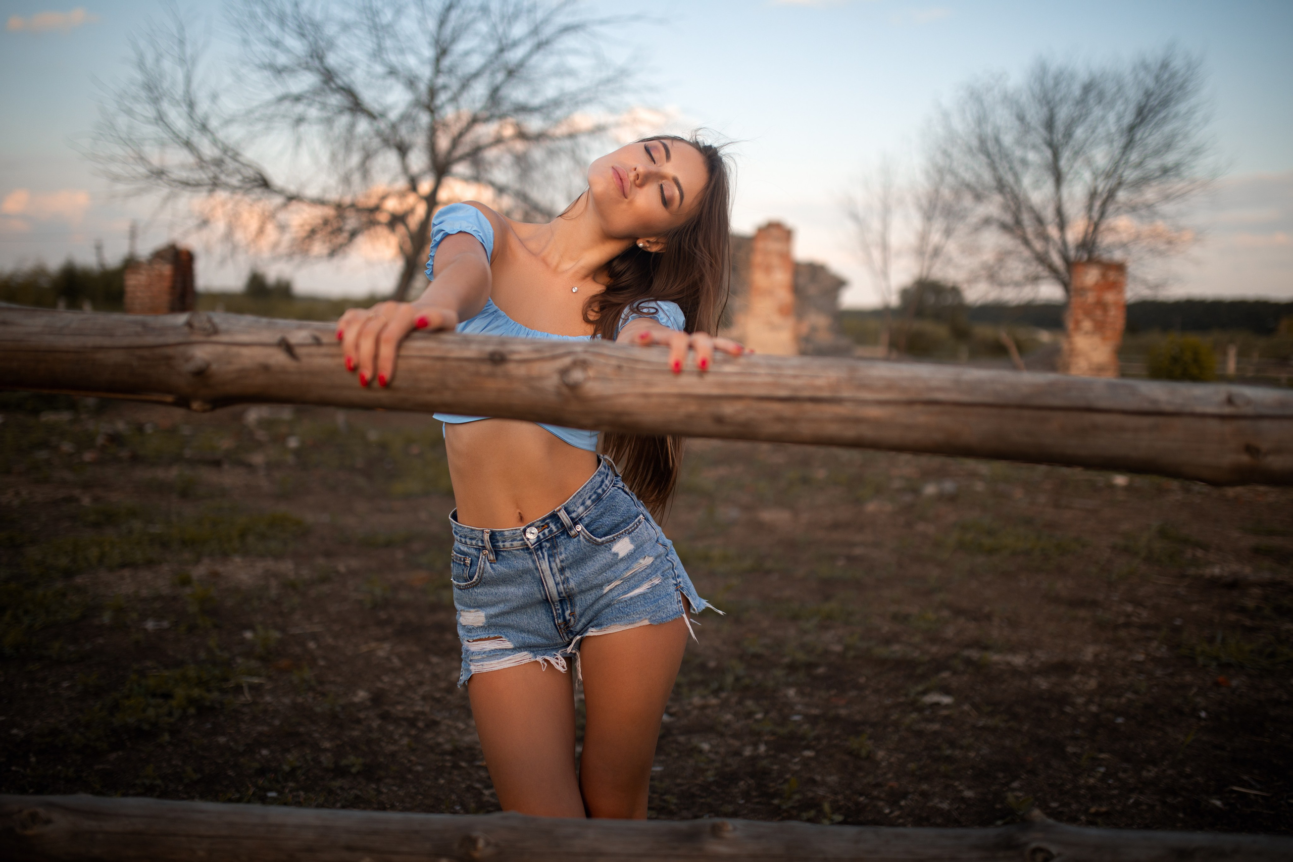 Летний фотосет с Анастасией в полях на природе в формате для «себя»