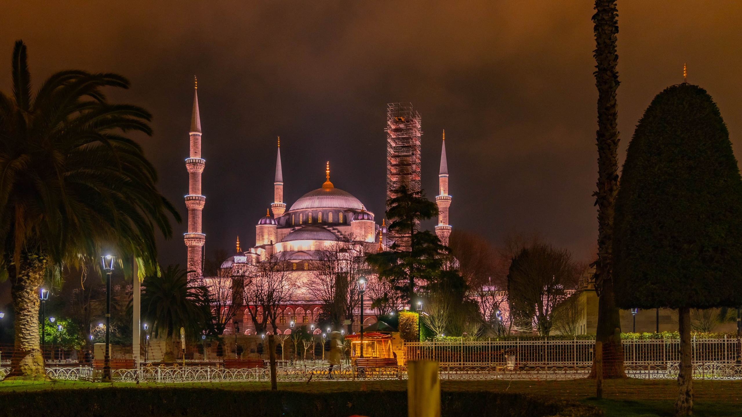 2025 0 2. Греция, Метеоры — Турция, Стамбул. Фотографии